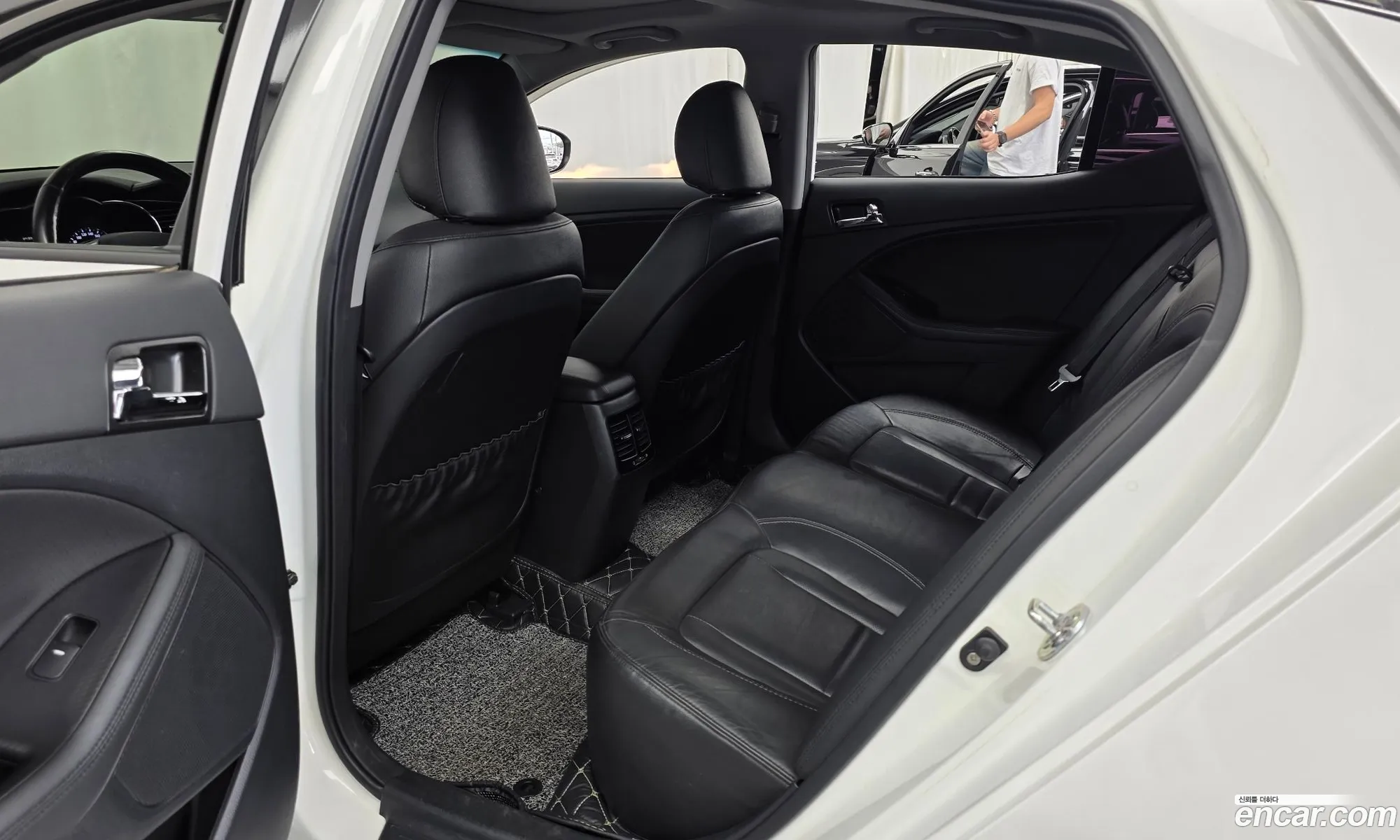 Kia K5 Hybrid 2013 — 6