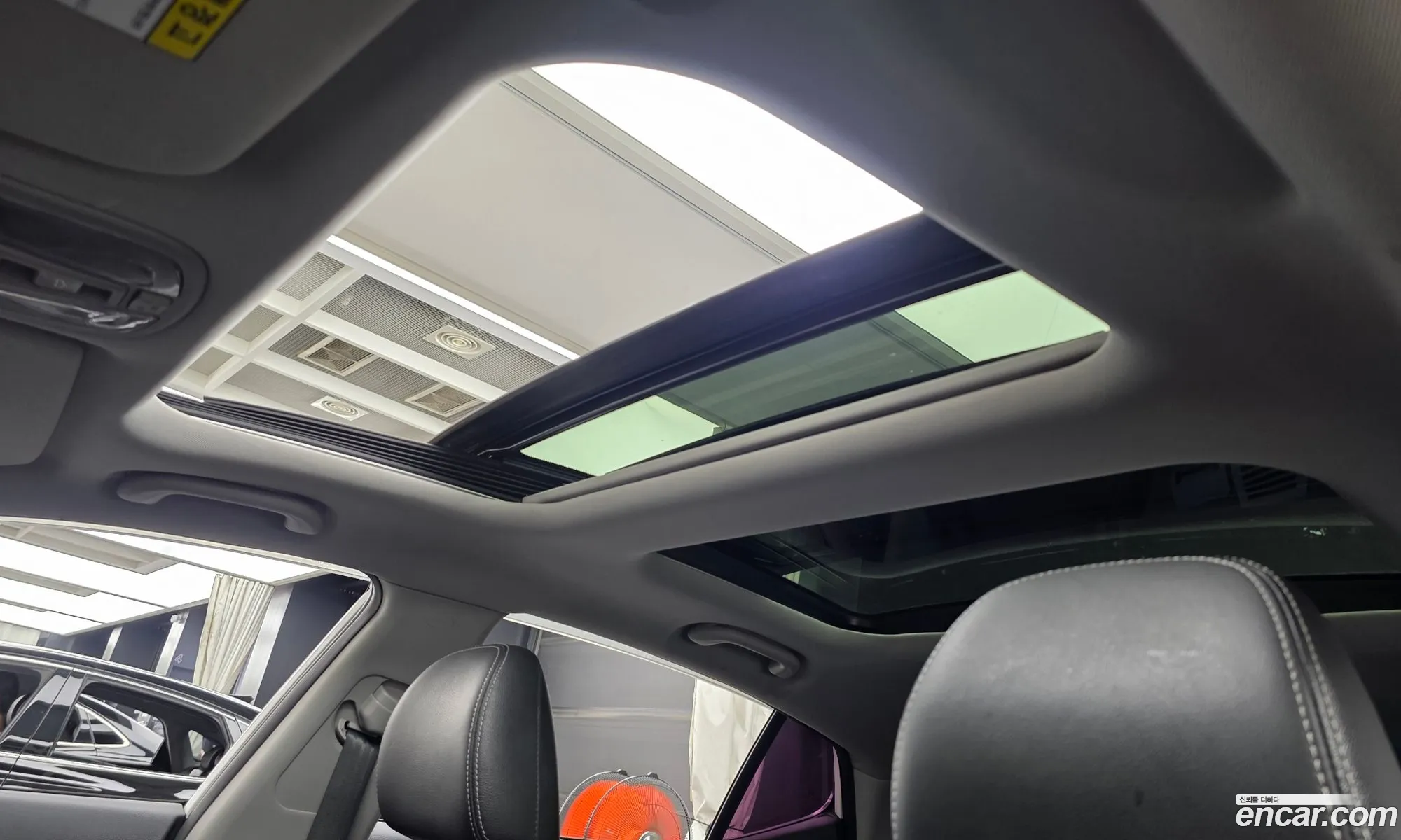 Kia K5 Hybrid 2013 — 14