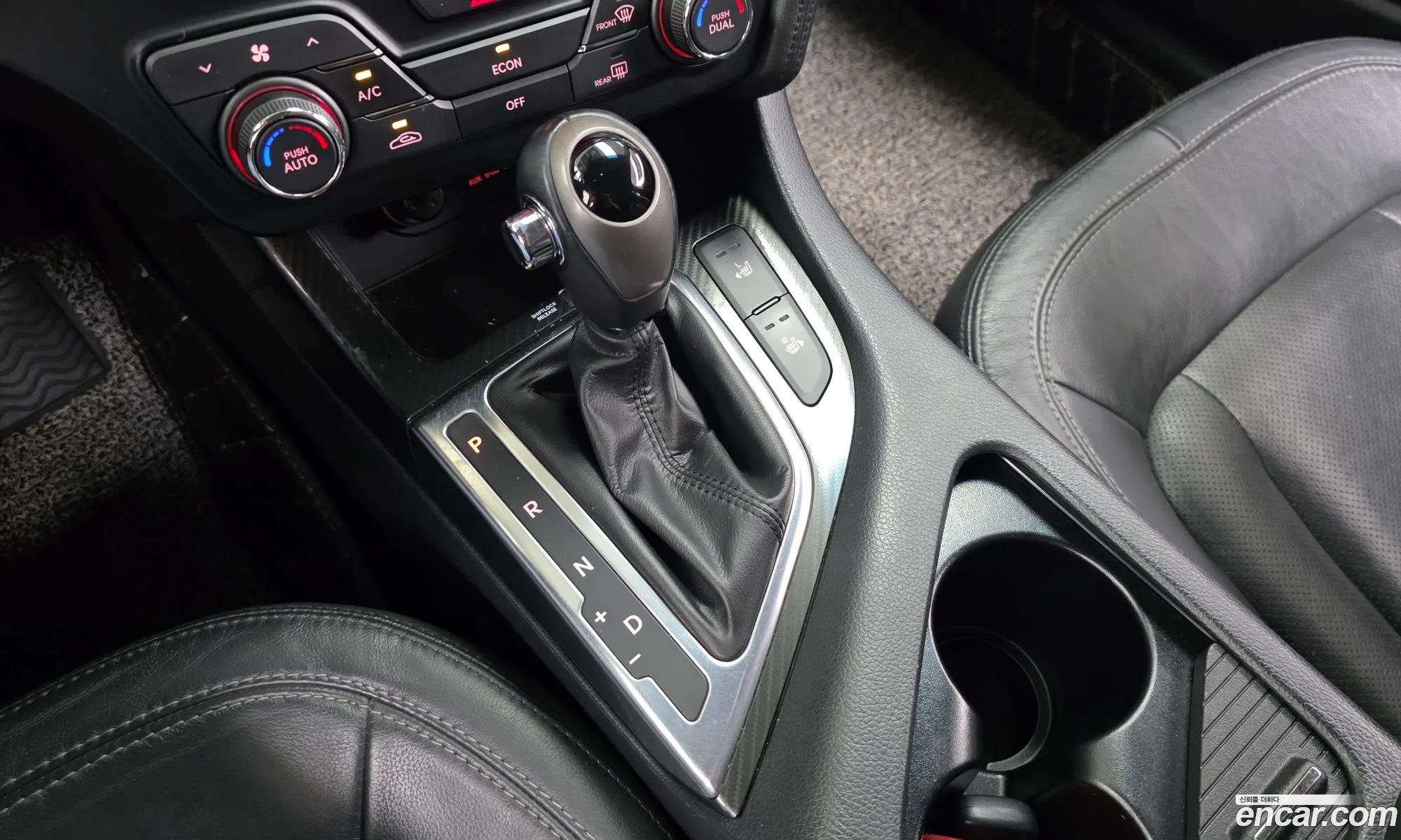 Kia K5 Hybrid 2013 — 10