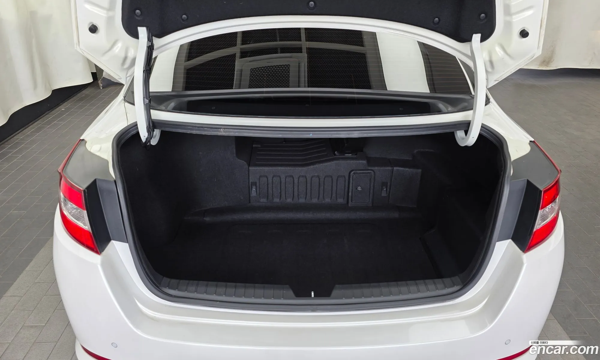Kia K5 Hybrid 2013 — 21