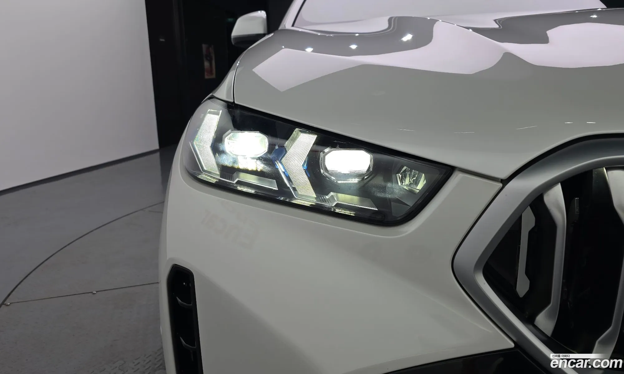 BMW X6 2025 WBA31EX09S9Y35927 — 30