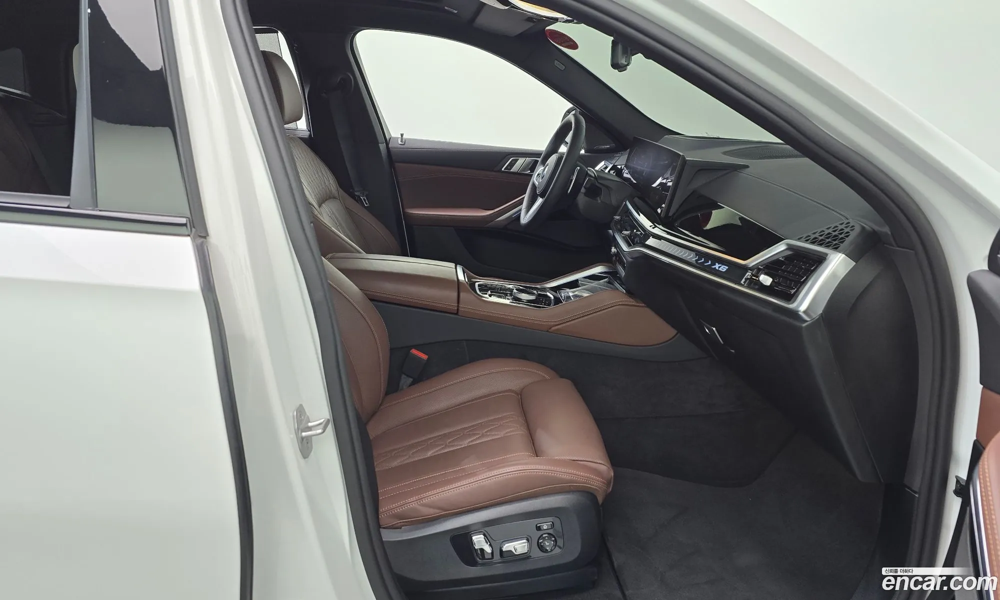 BMW X6 2025 WBA31EX09S9Y35927 — 19