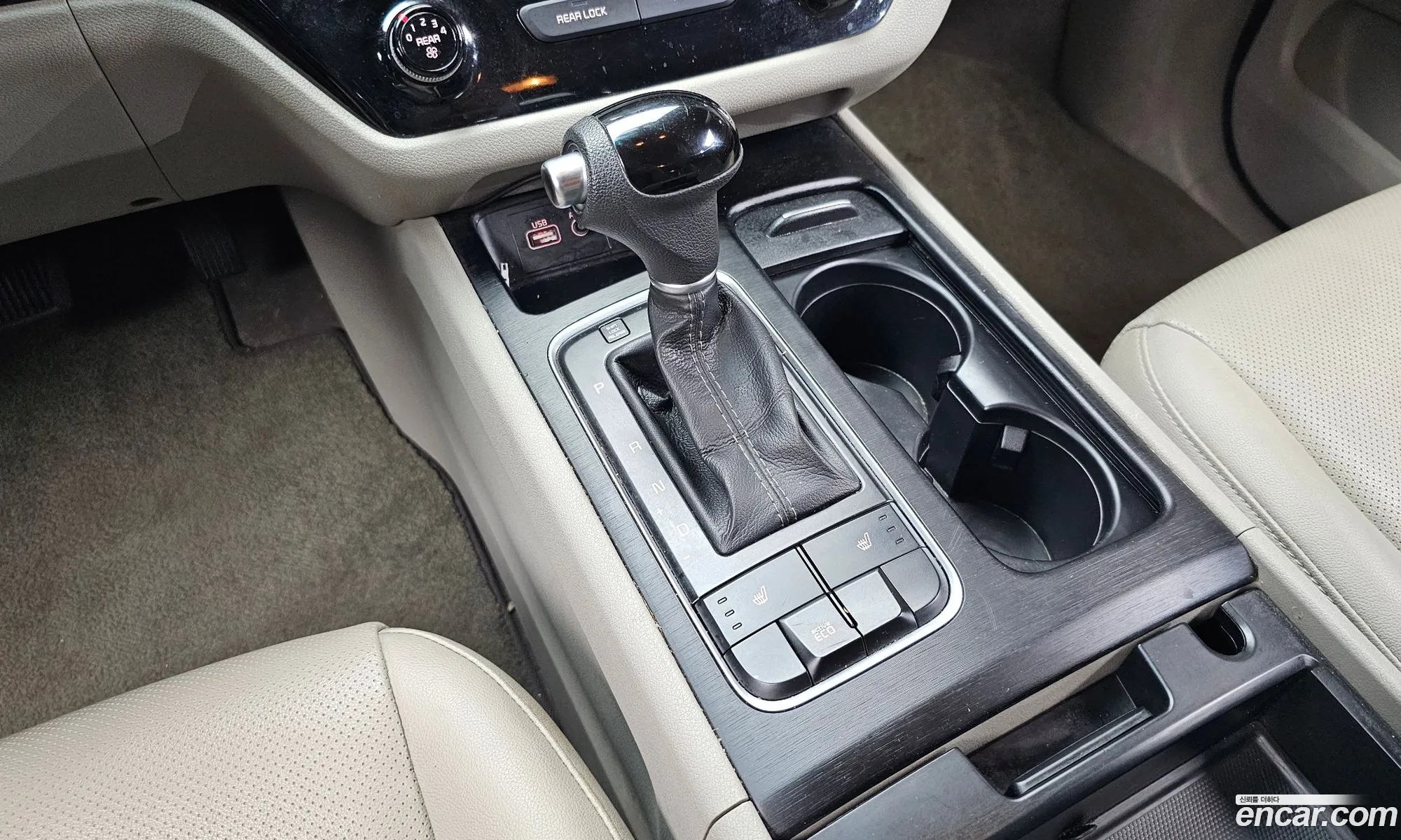 Kia Carnival 2014 KNHMF37ABFS013535 — 7
