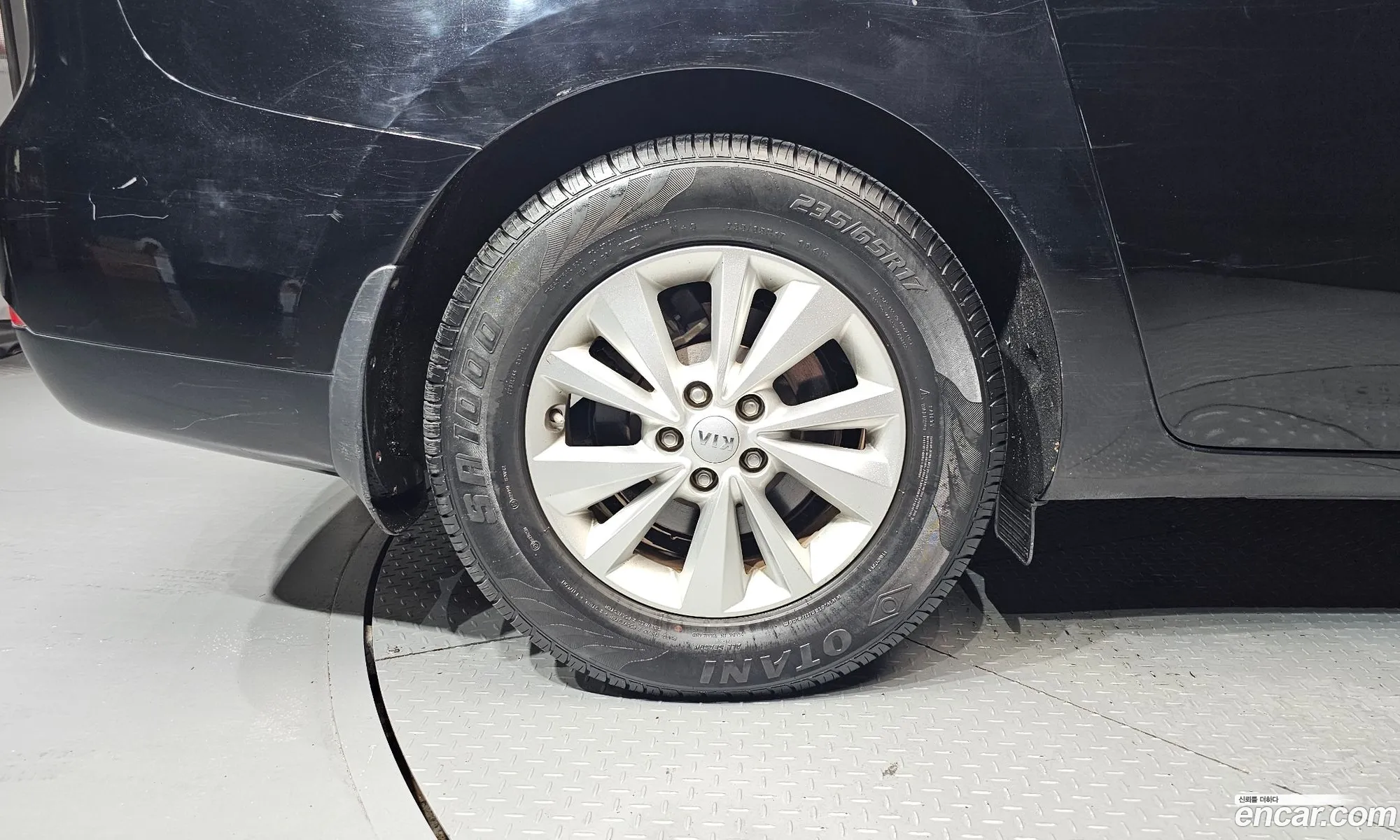 Kia Carnival 2014 KNHMF37ABFS013535 — 5