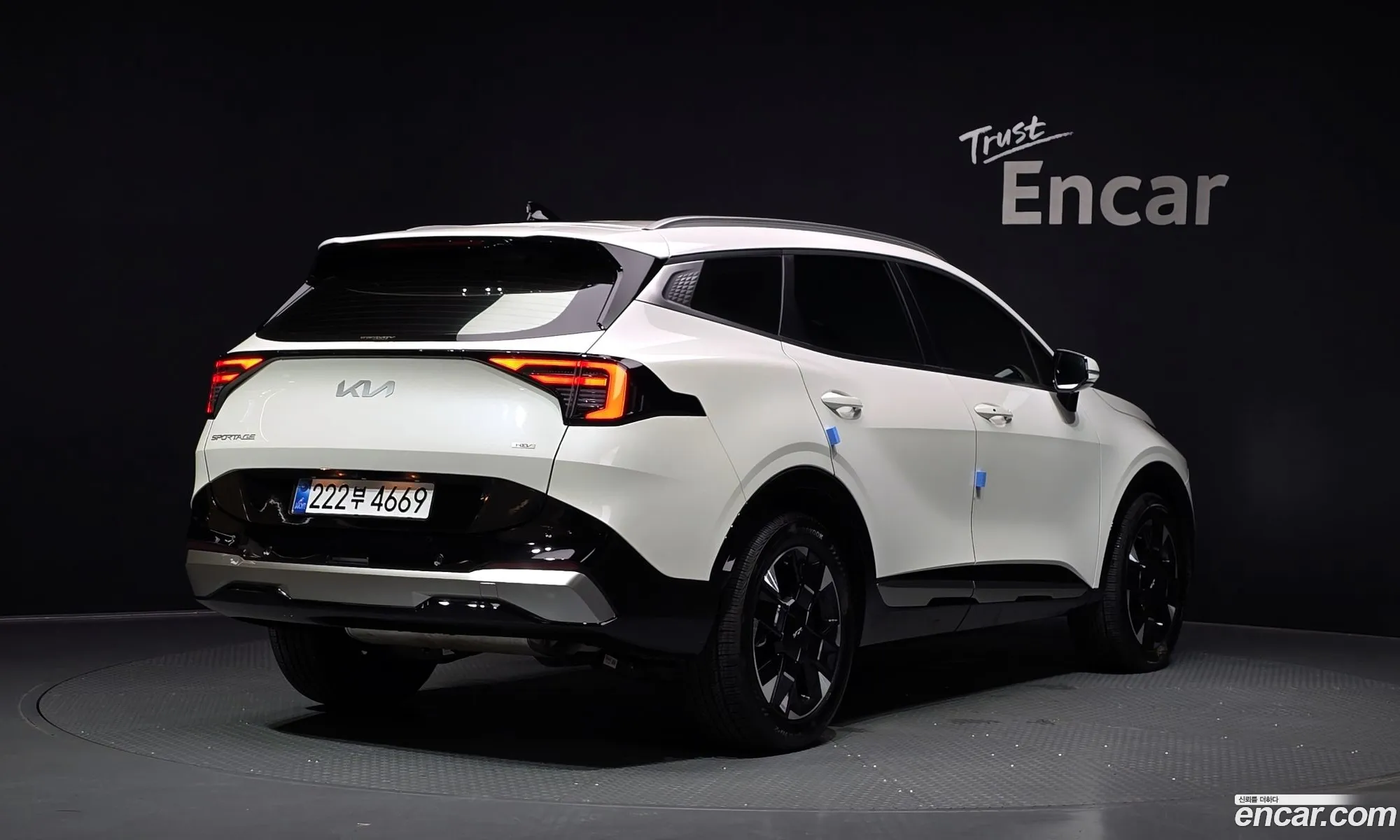 Kia Sportage Hybrid 2025 — 10