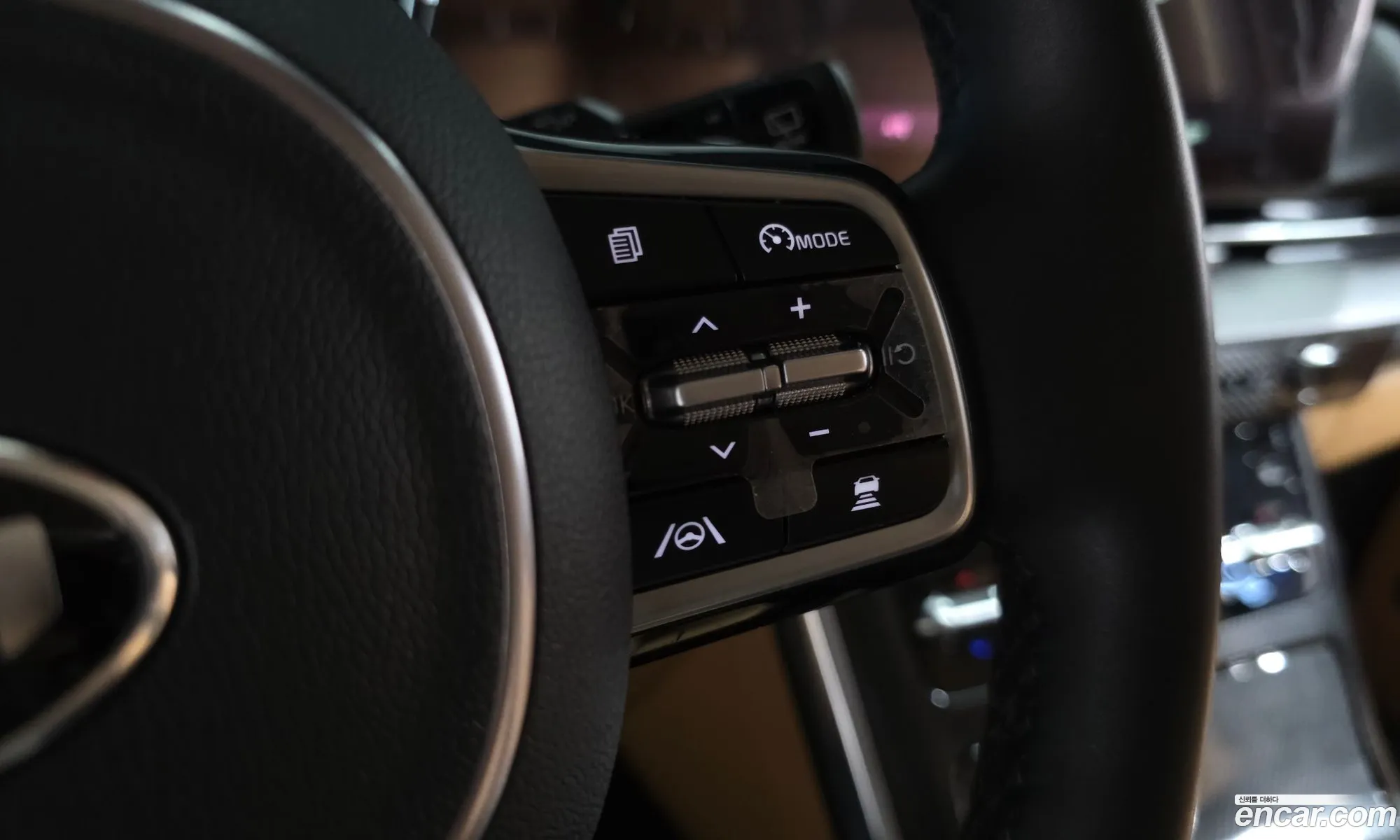 Kia Carnival 2020 KNANE81BBMS013013 — 25