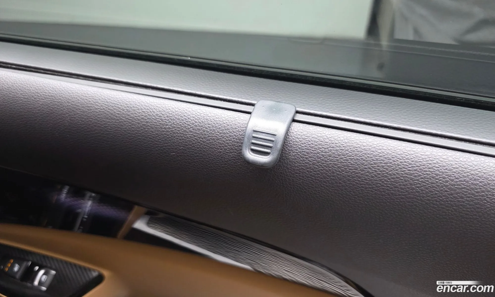 Kia Carnival 2020 KNANE81BBMS013013 — 5
