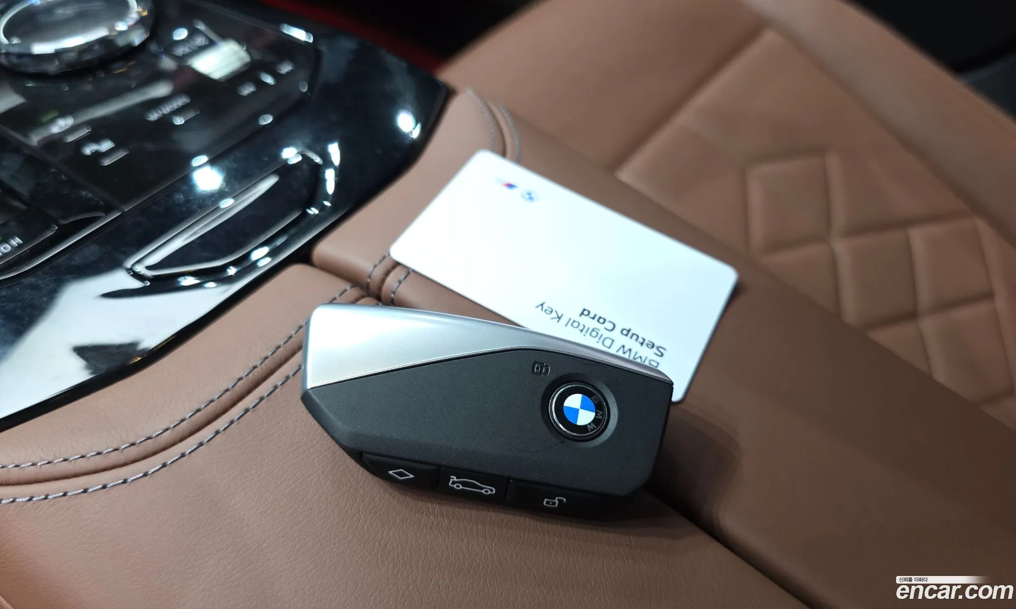 BMW 5 Series 2025 — 17