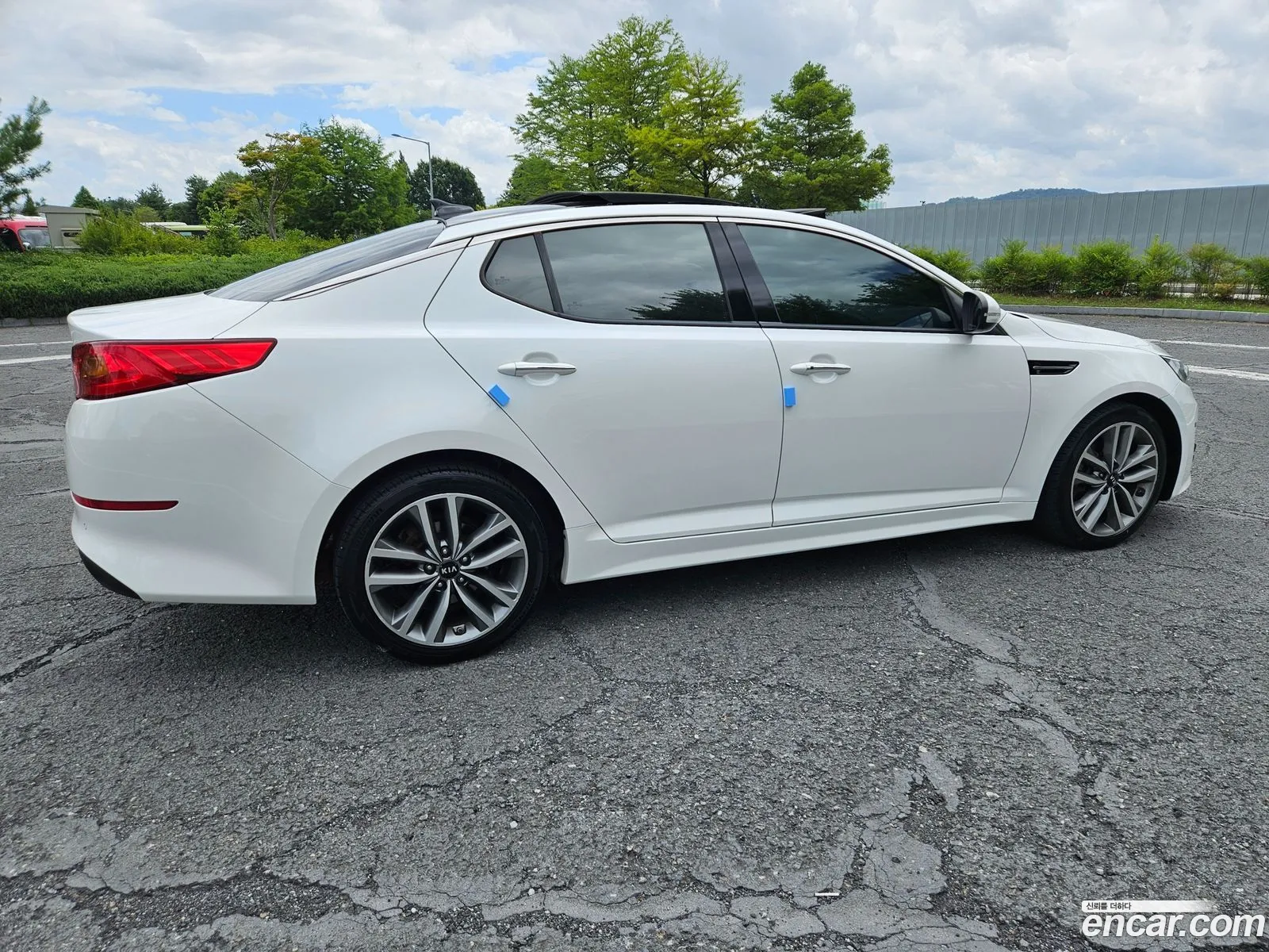 Kia K5 2014 — 2