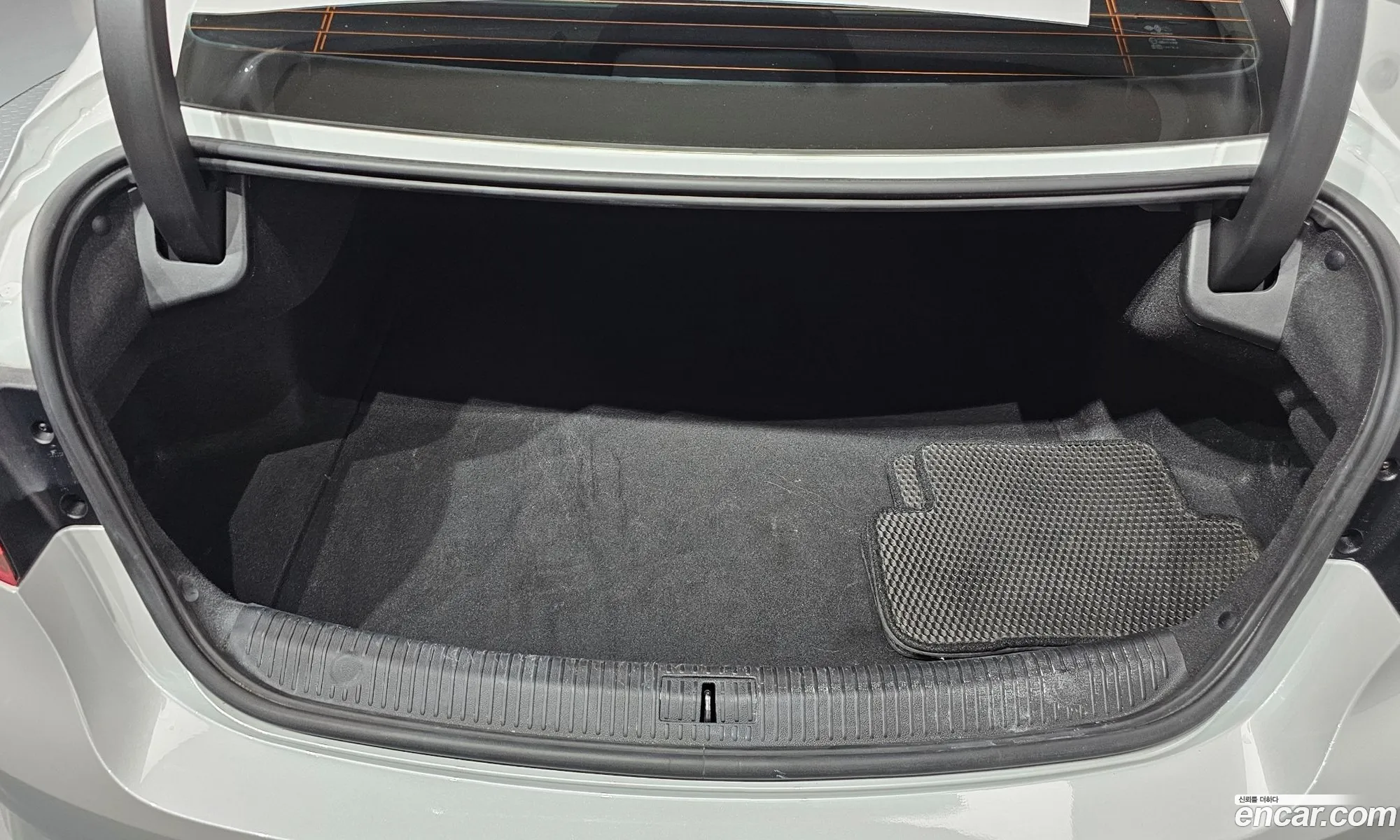 Renault Korea (Samsung) SM6 2017 — 13