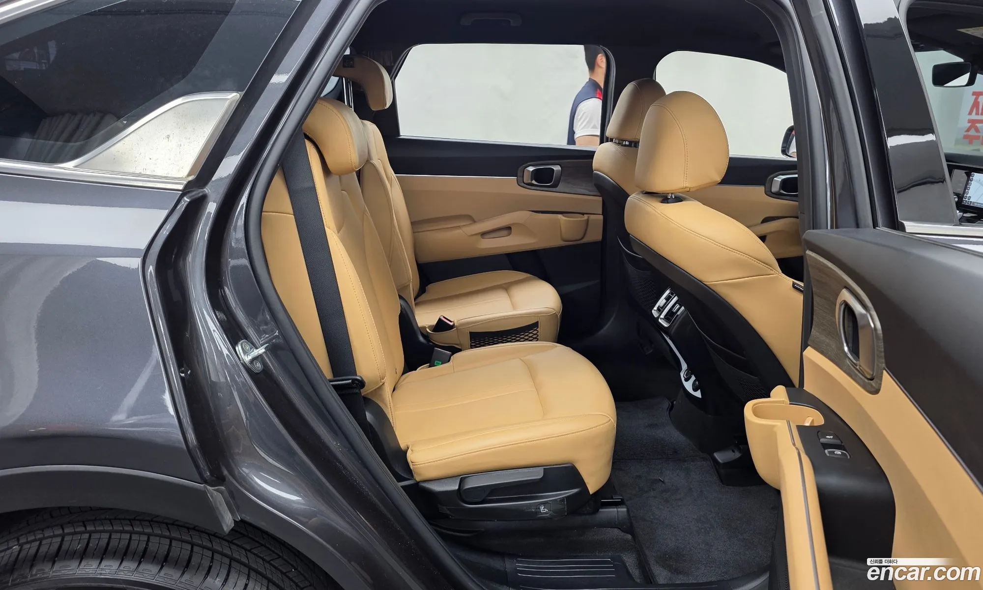 Kia Sorento 2022 KNARK81FHNA168684 — 31