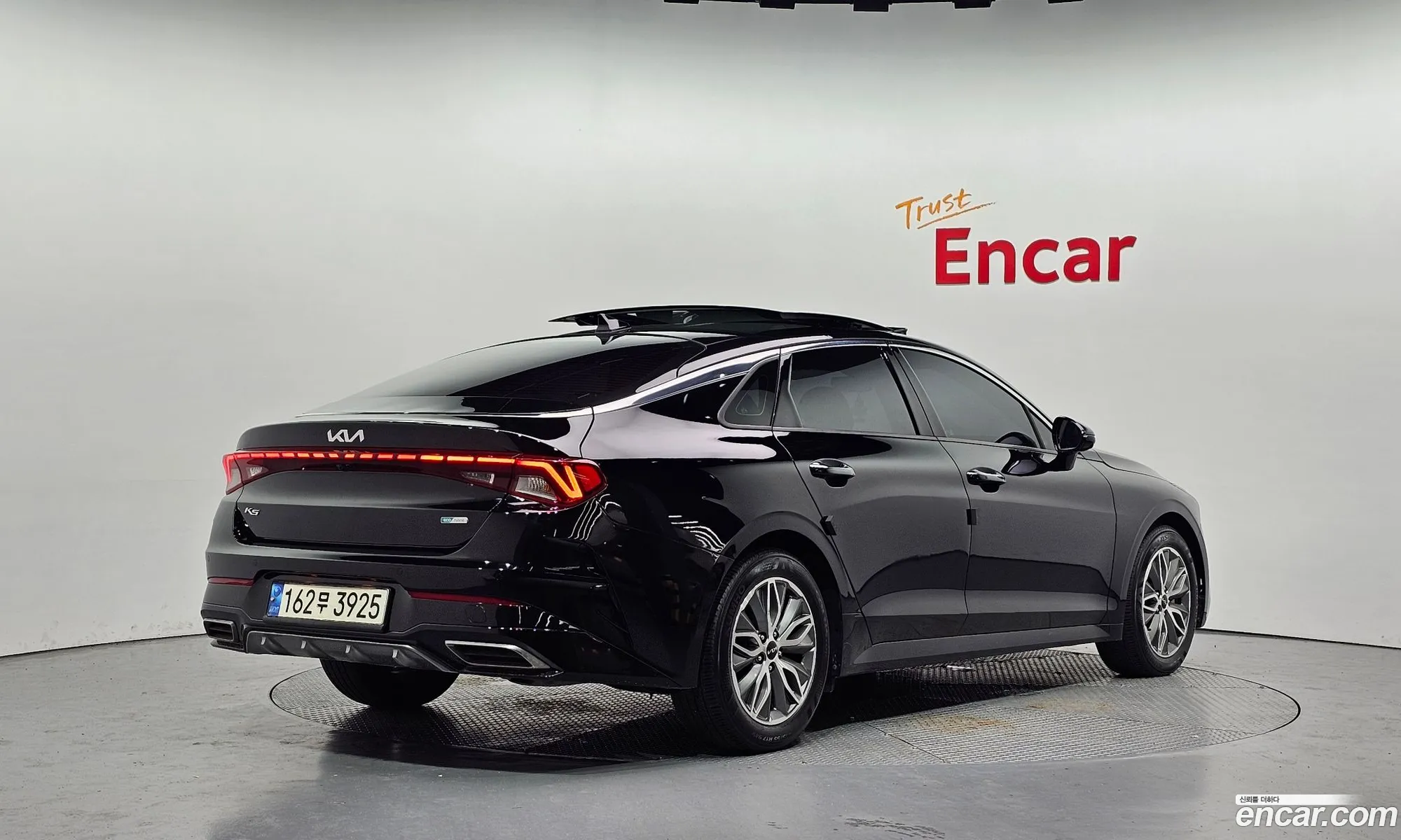 Kia K5 Hybrid 2021 — 10