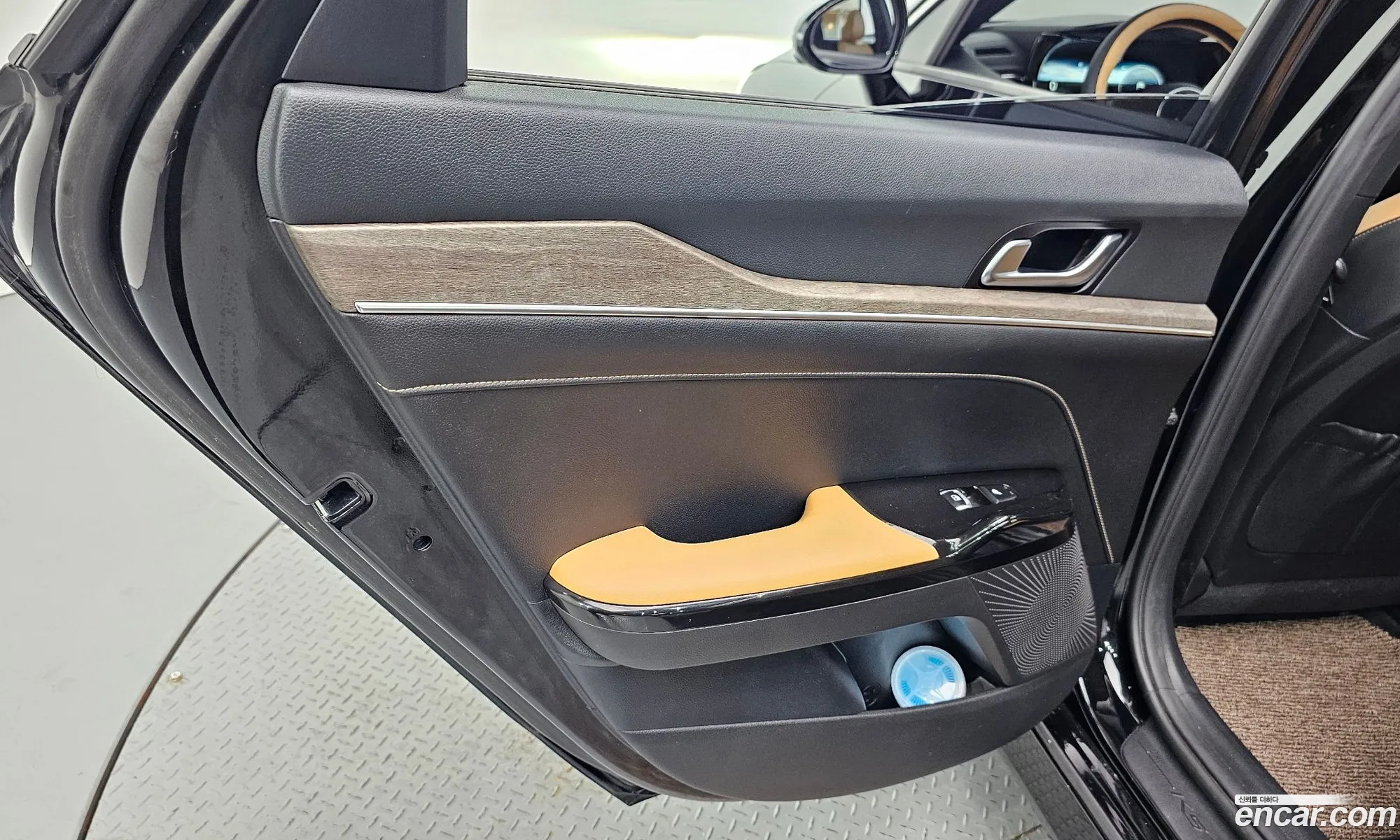 Kia K5 Hybrid 2021 — 28