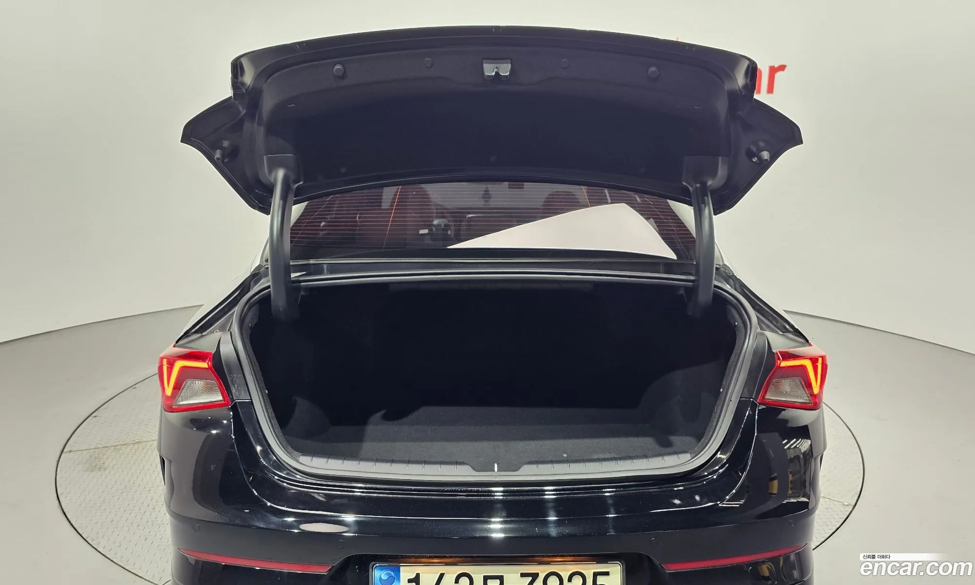 Kia K5 Hybrid 2021 — 5
