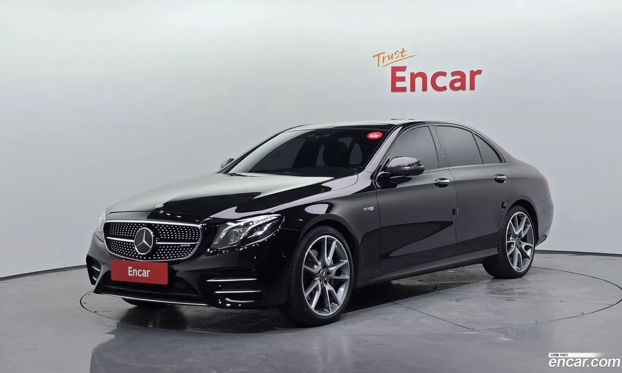 Mercedes-Benz E-Class W213 2017 — 27