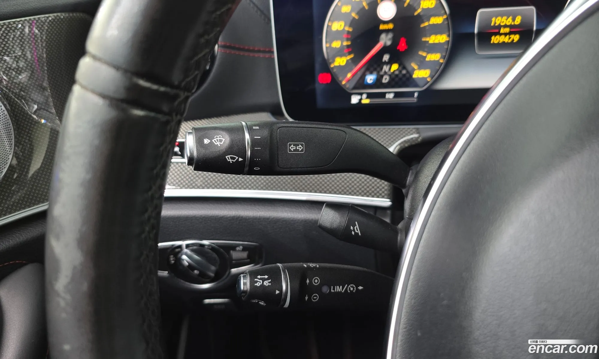 Mercedes-Benz E-Class W213 2017 — 33