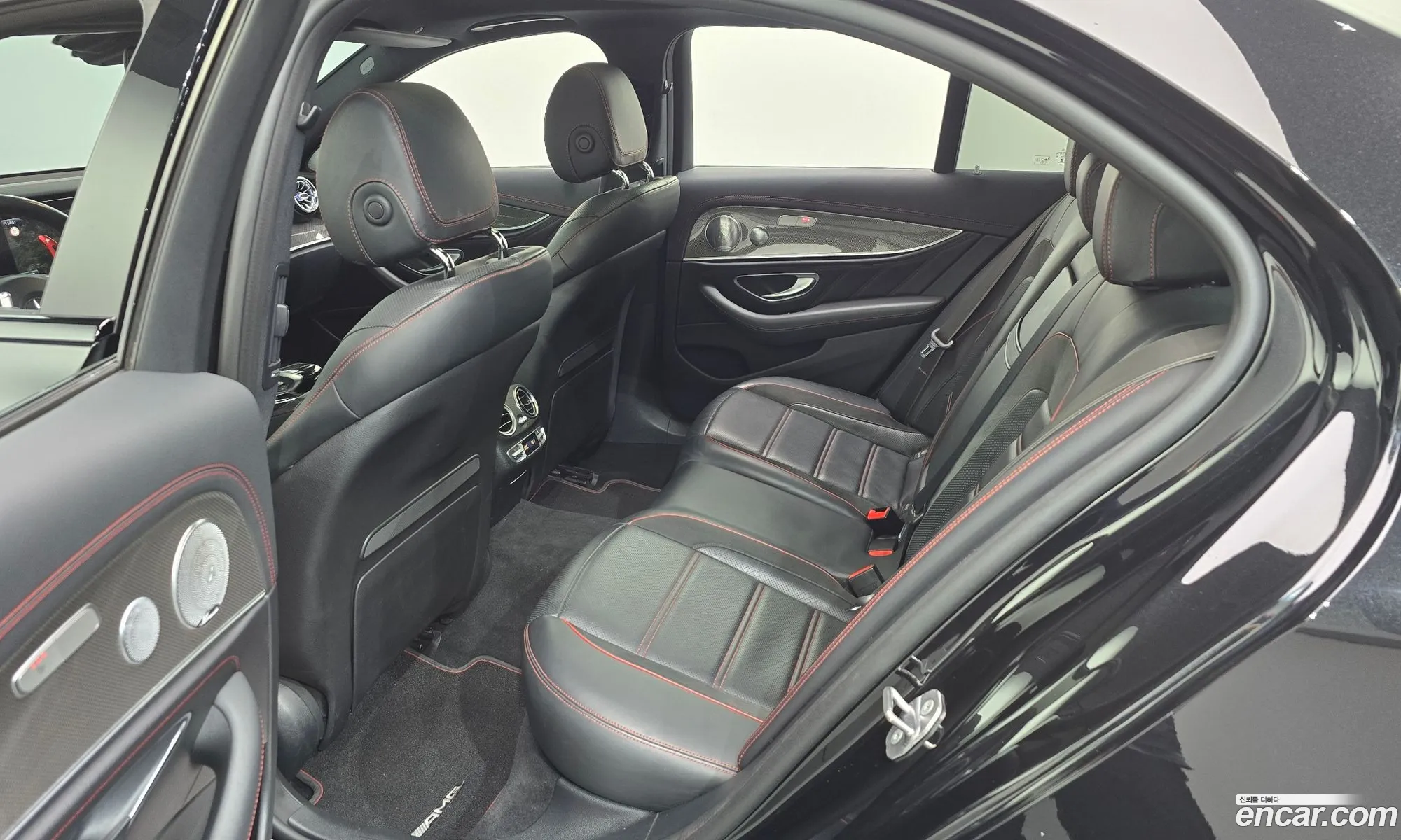 Mercedes-Benz E-Class W213 2017 — 25