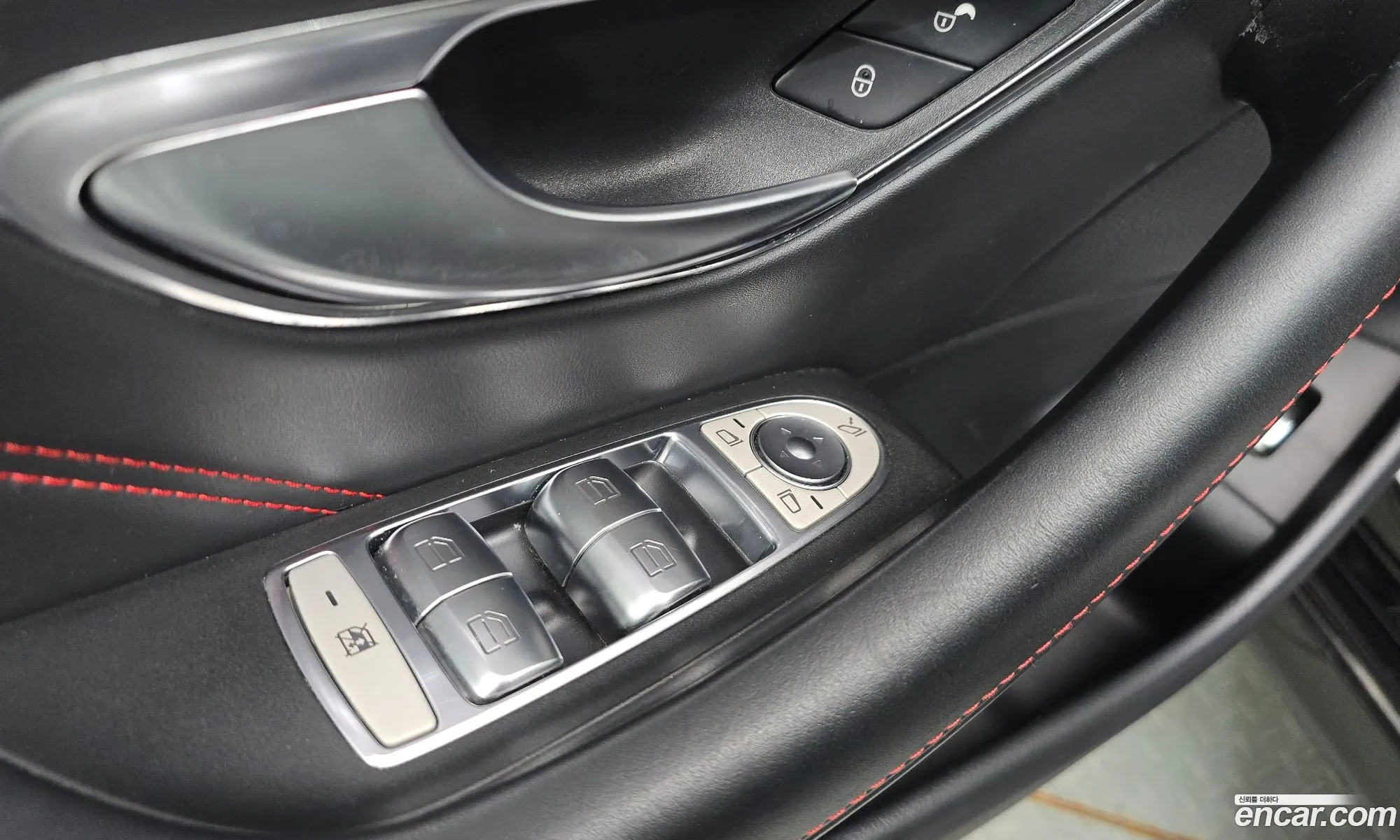 Mercedes-Benz E-Class W213 2017 — 12
