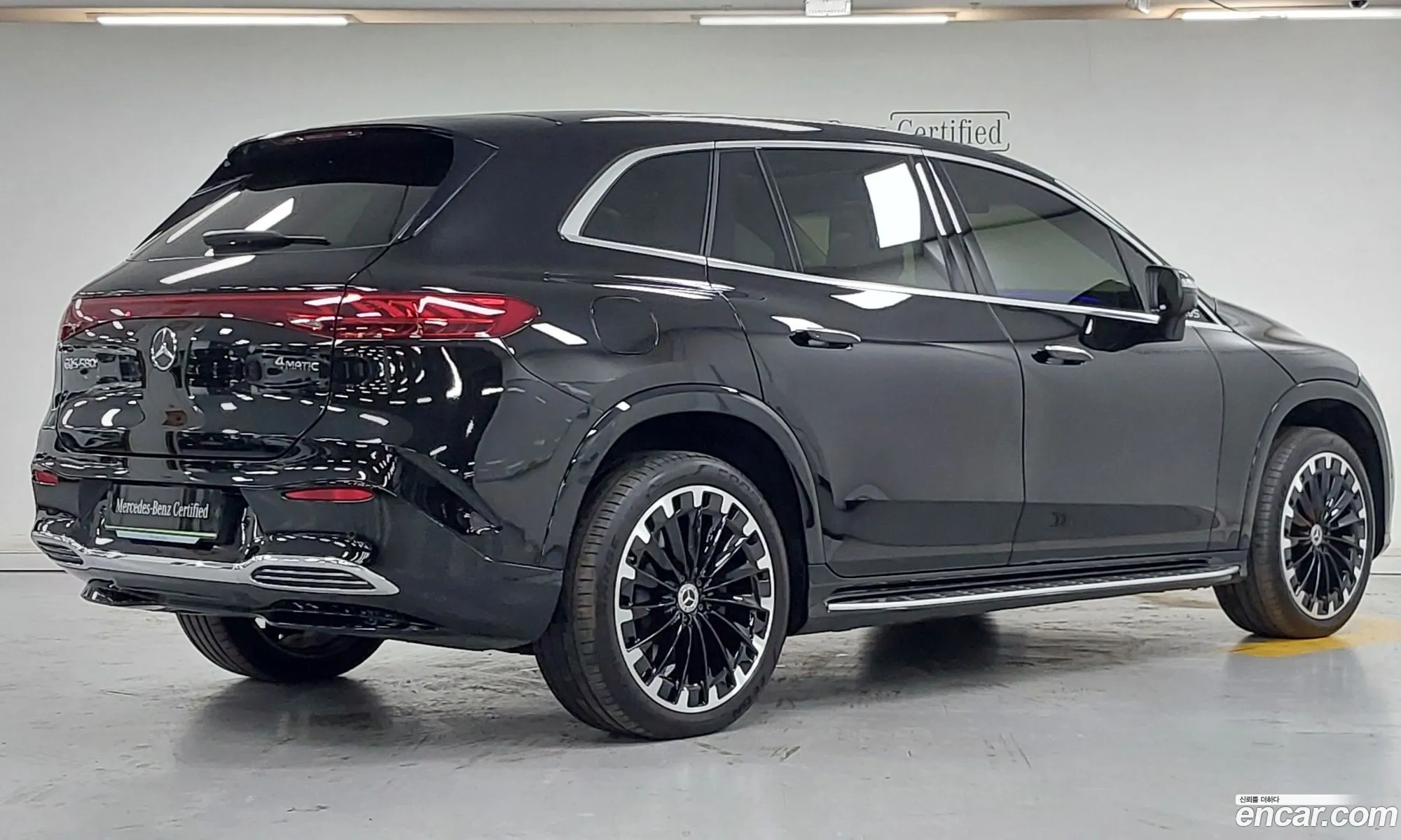 Mercedes-Benz EQS SUV X296 2023 — 13