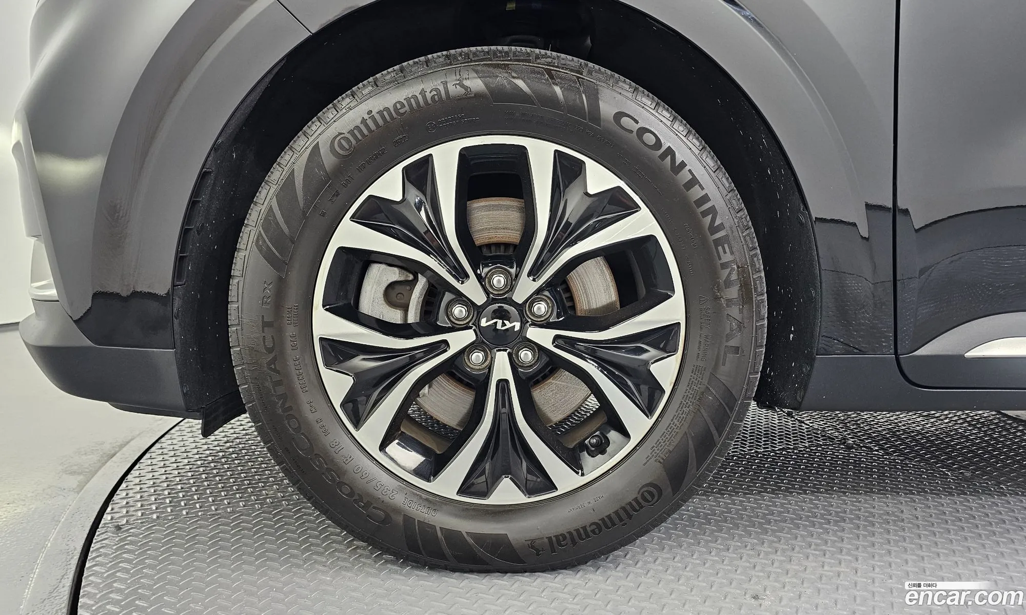 Kia Carnival 2023 — 9