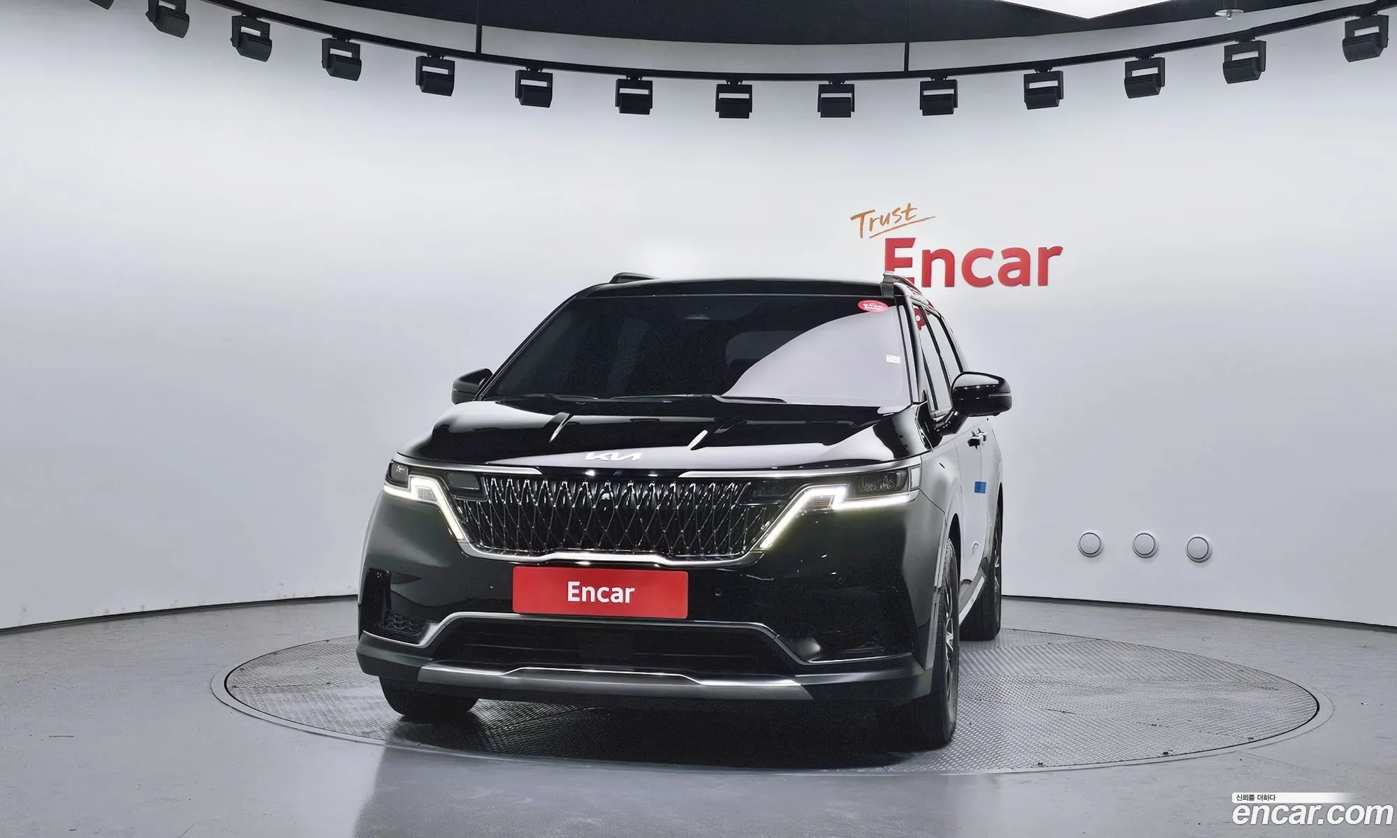 Kia Carnival 2023 — 14