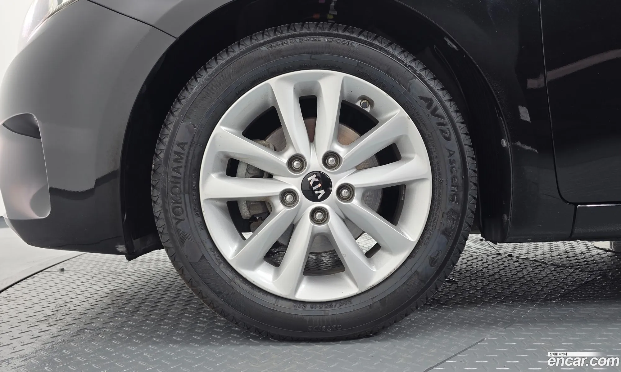 Kia K3 2016 KNAFK412BGA944983 — 20