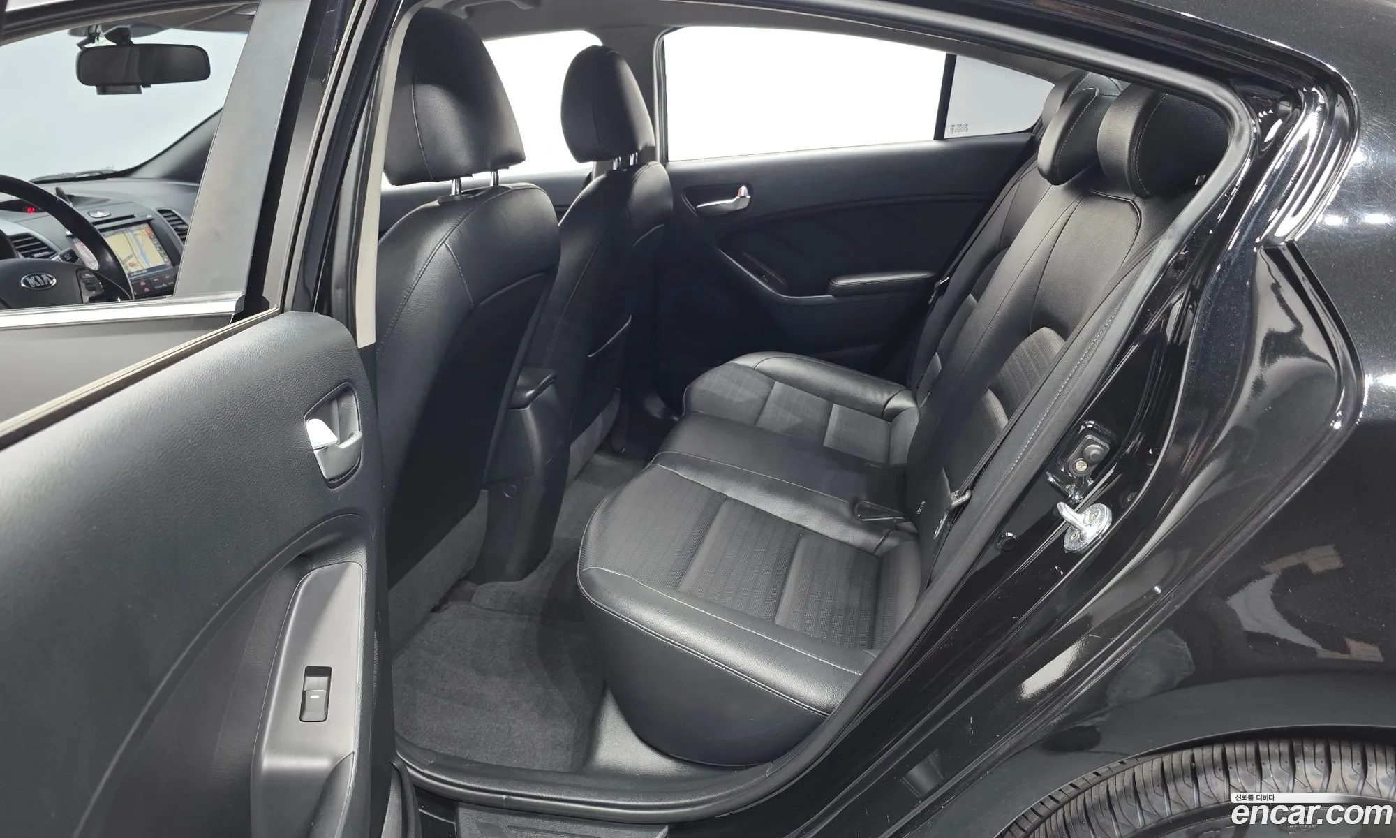 Kia K3 2016 KNAFK412BGA944983 — 12