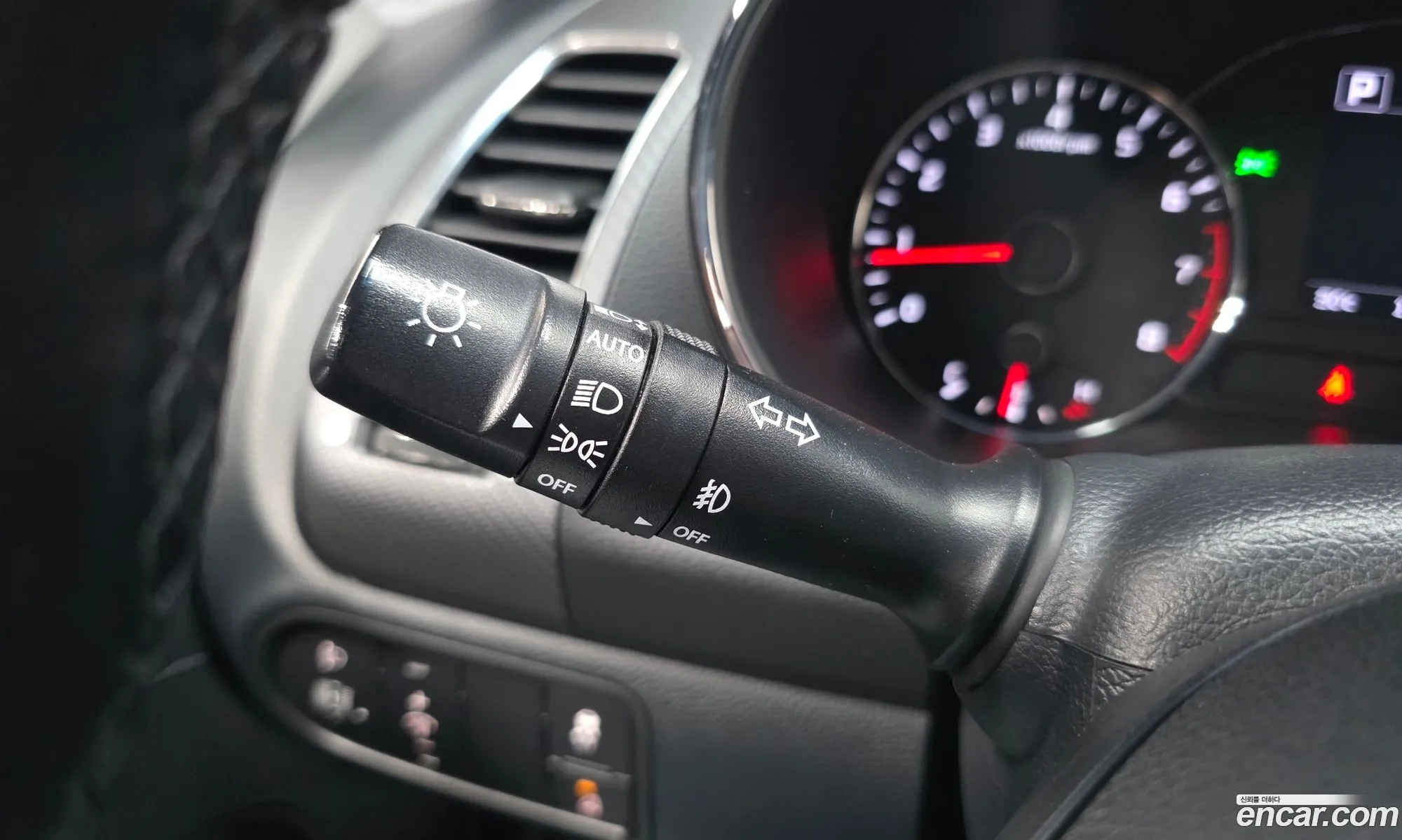 Kia K3 2016 KNAFK412BGA944983 — 9