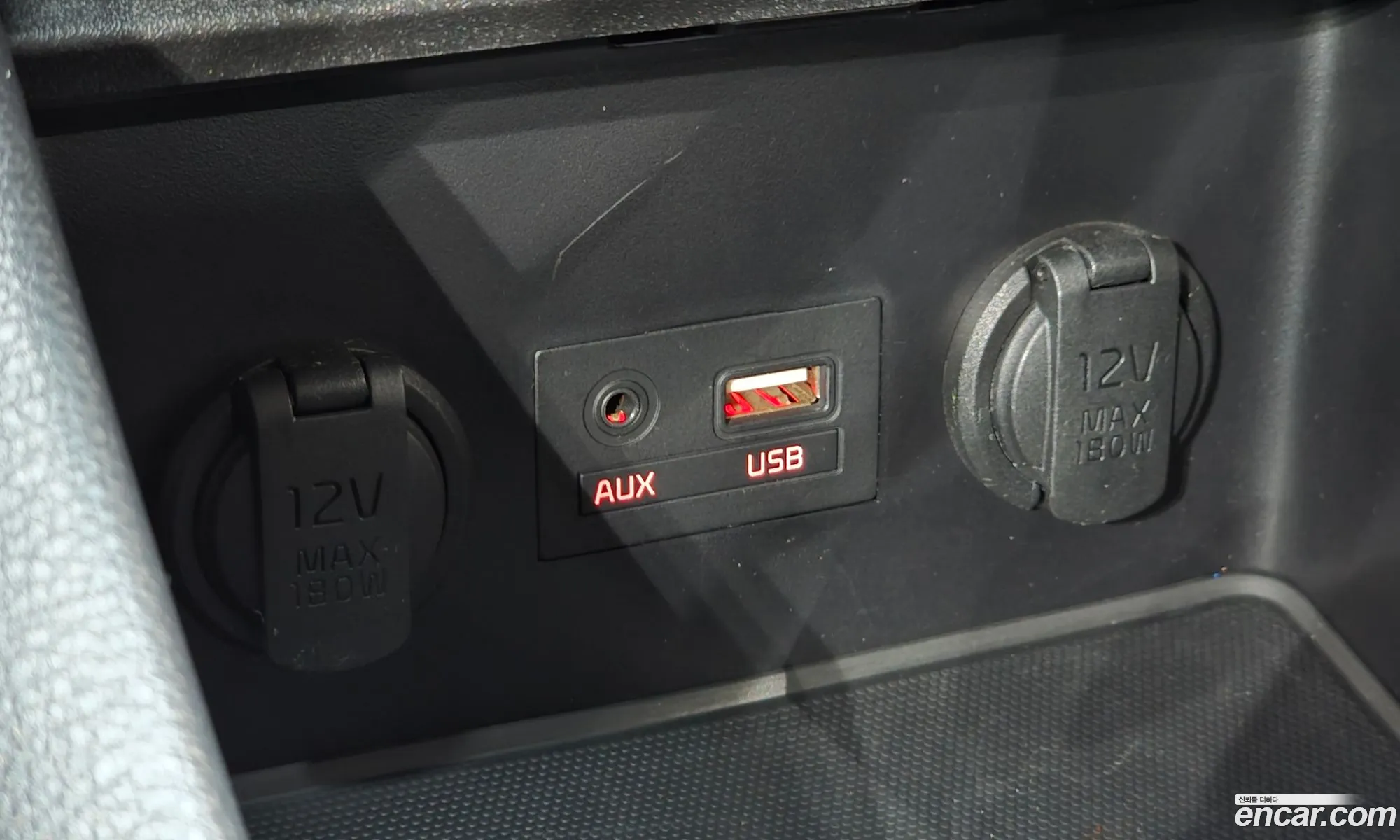 Kia K3 2016 KNAFK412BGA944983 — 10