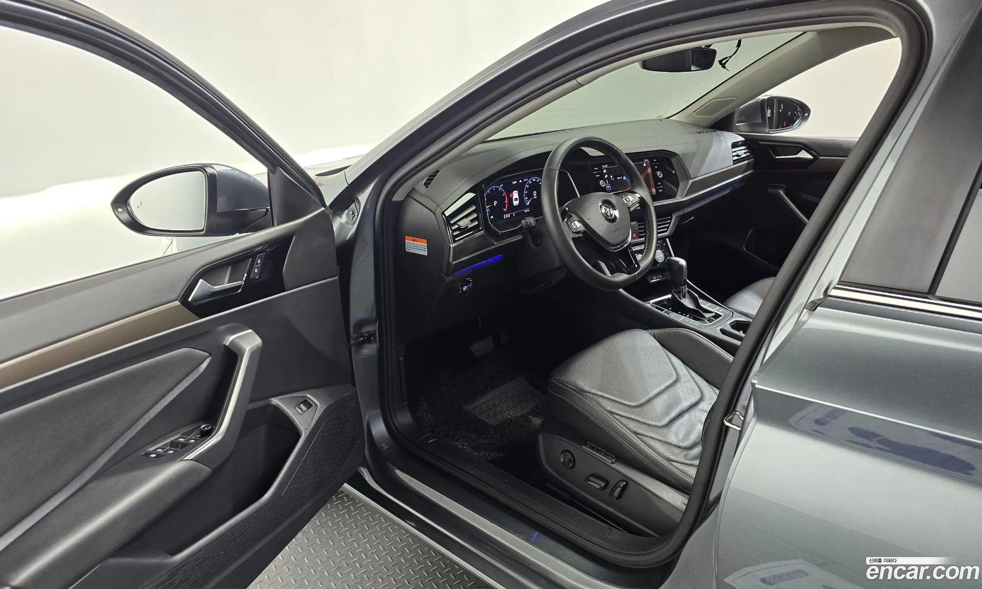 Volkswagen Jetta 7th Gen 2021 — 15