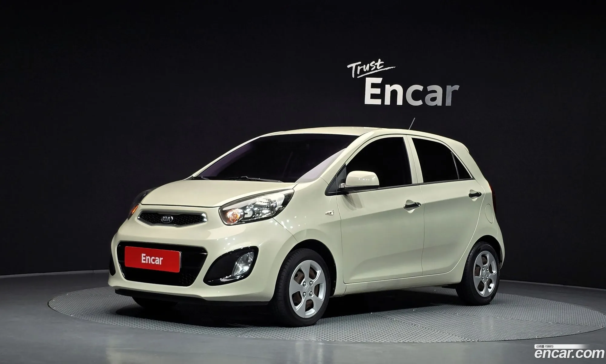 Kia Morning 2014 KNABX511BFT888617 — 3
