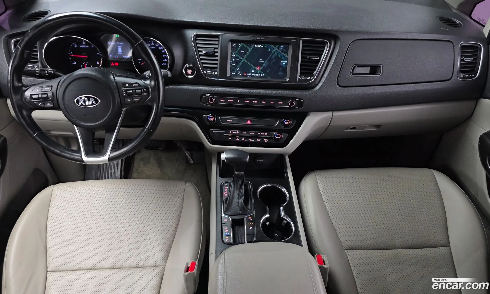 Kia Carnival 2020 KNAMB81ABLS647368 — 3