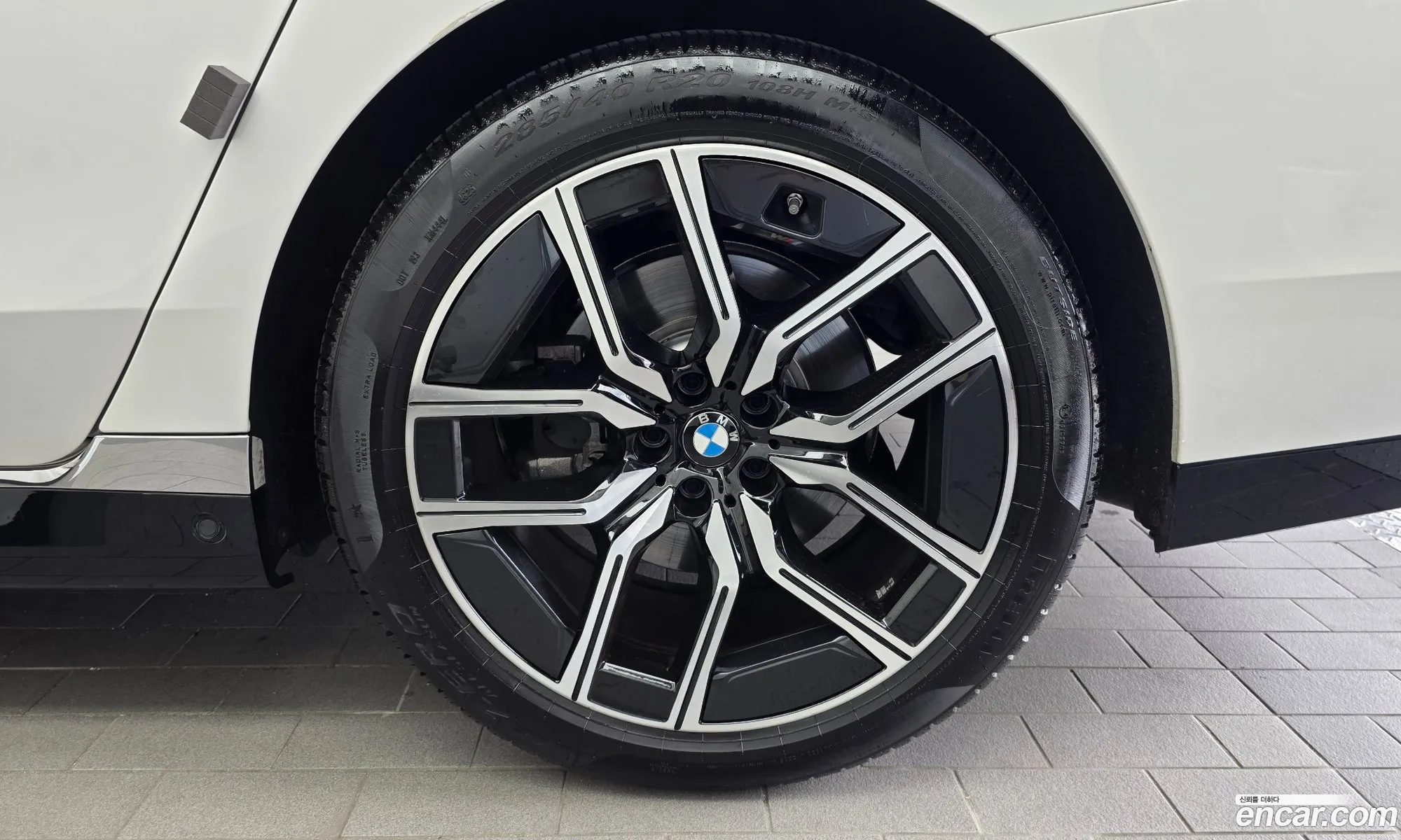 BMW 7 Series 2024 WBA31EH05RCR41562 — 15