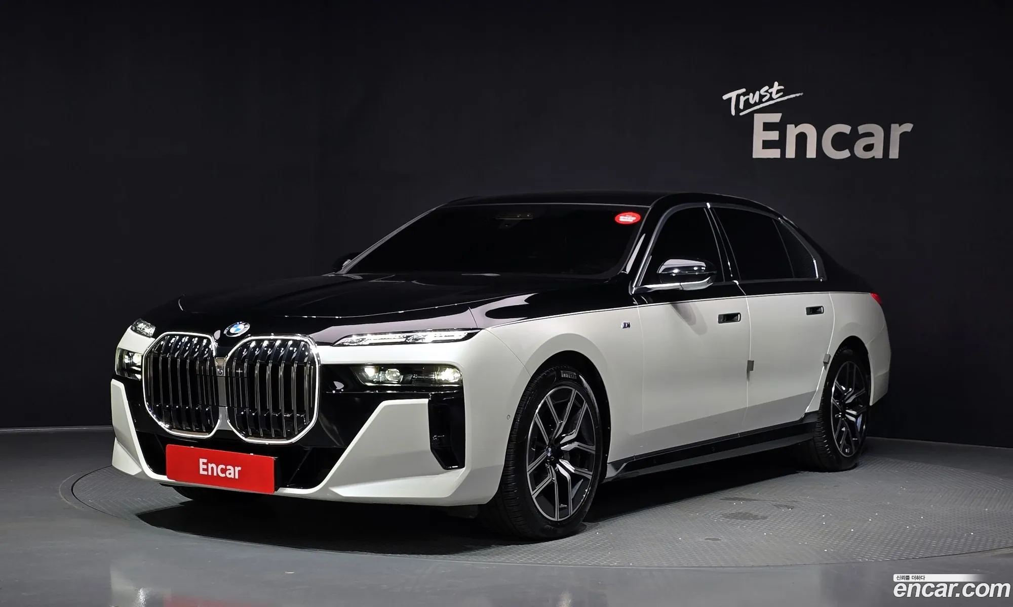 BMW 7 Series 2024 WBA31EH05RCR41562 — 33