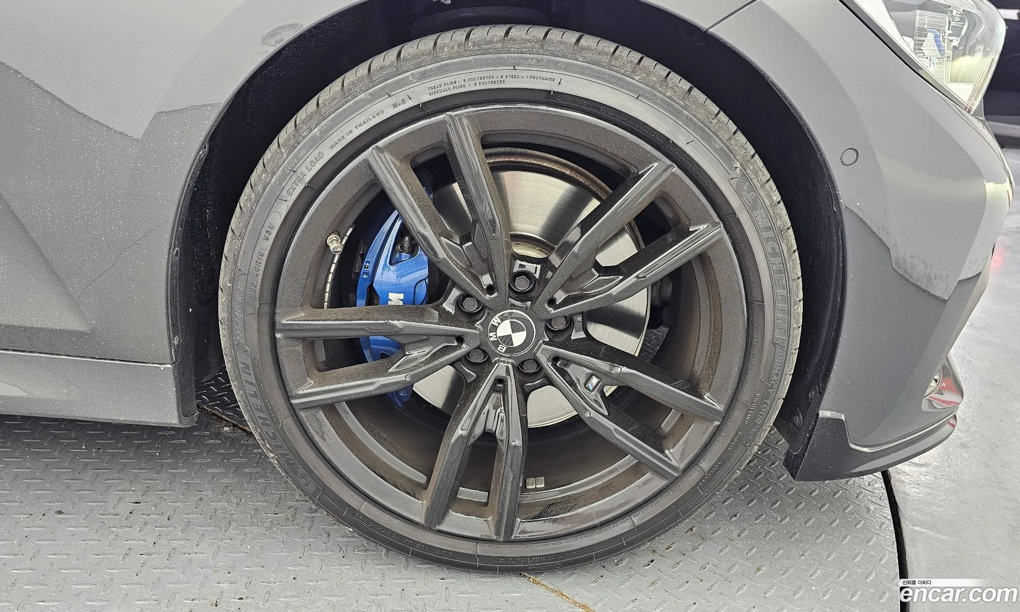 BMW 3 Series 2021 — 3
