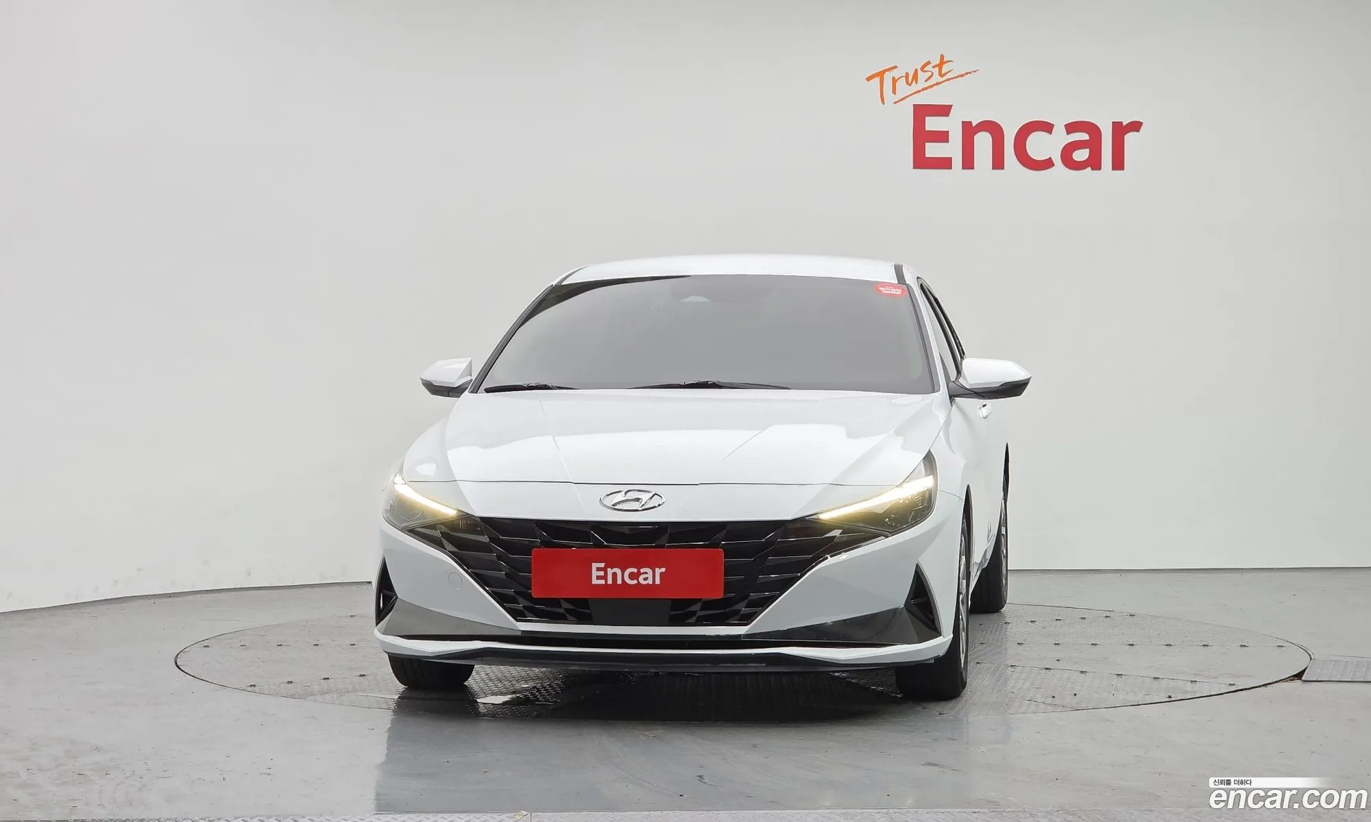 Hyundai Elantra 2021 — 2