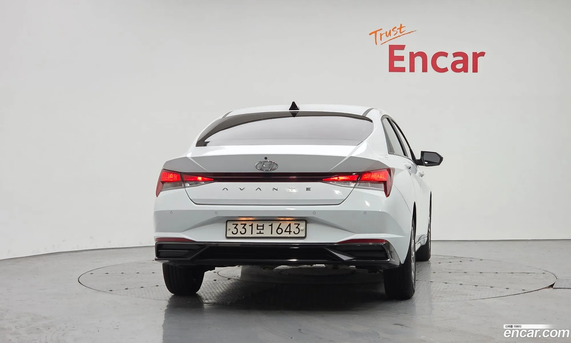 Hyundai Elantra 2021 — 4