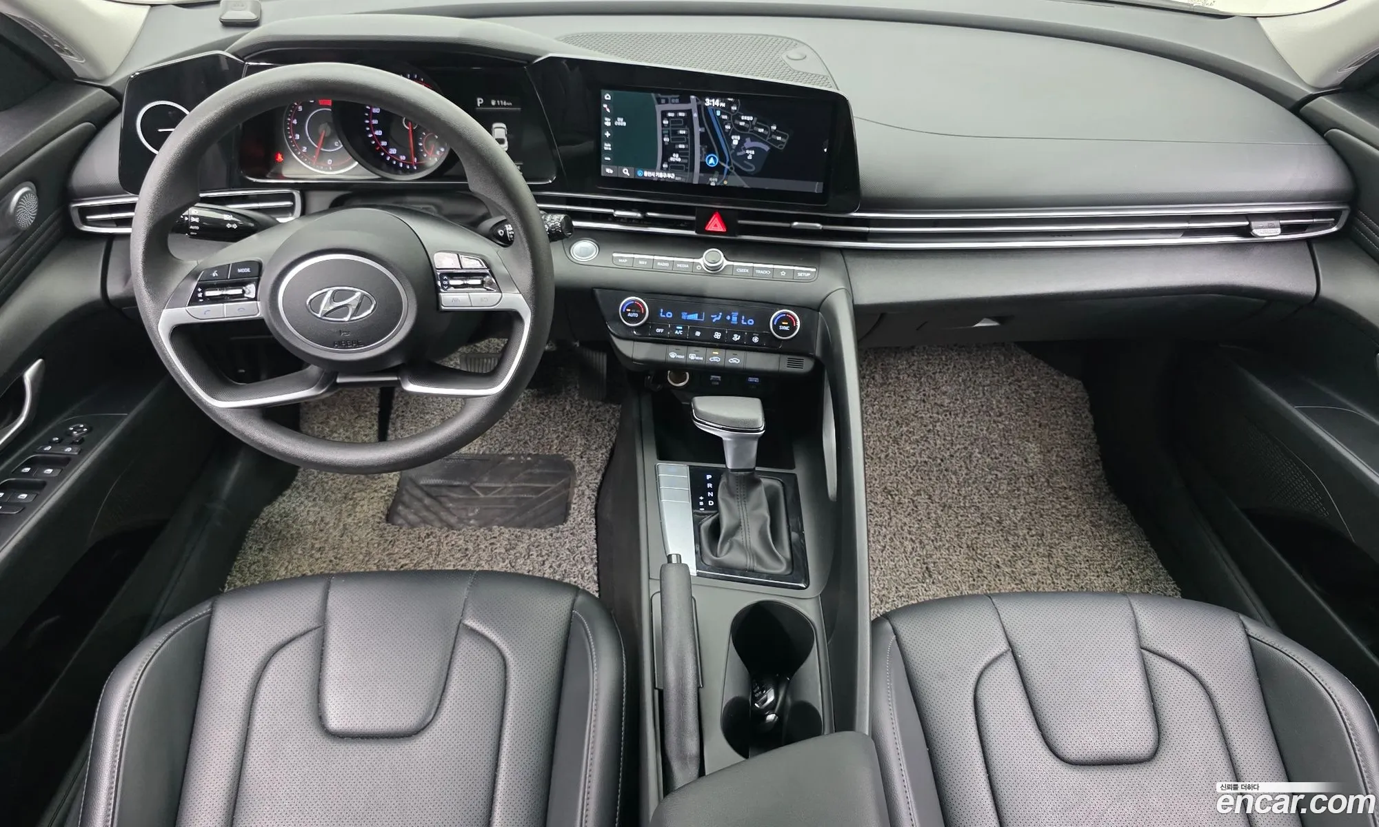 Hyundai Elantra 2021 — 3