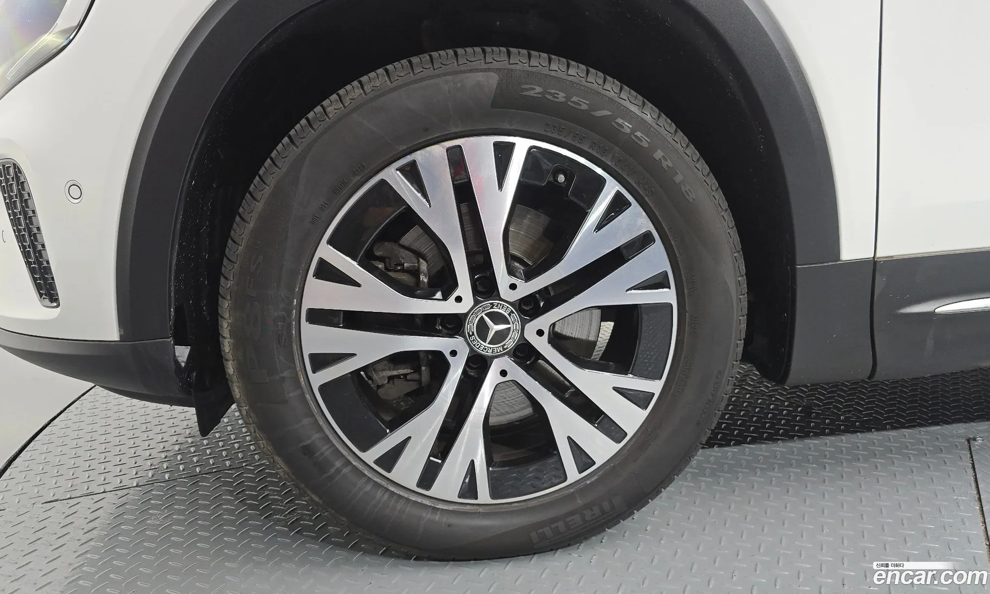 Mercedes-Benz GLB-Class X247 2024 — 6