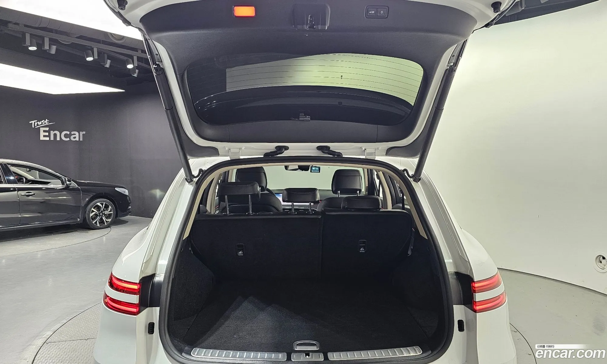 Genesis GV70 2025 — 23
