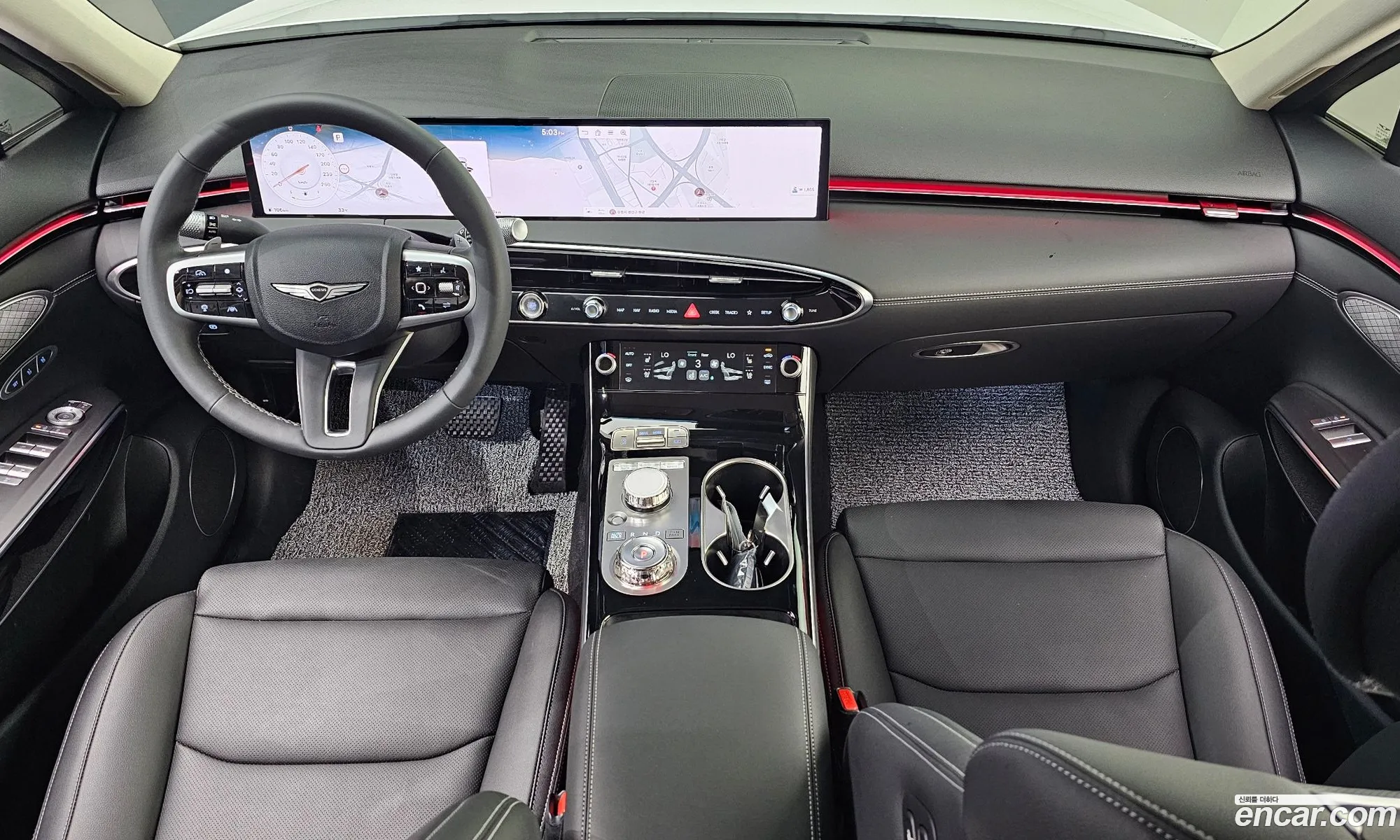 Genesis GV70 2025 — 4