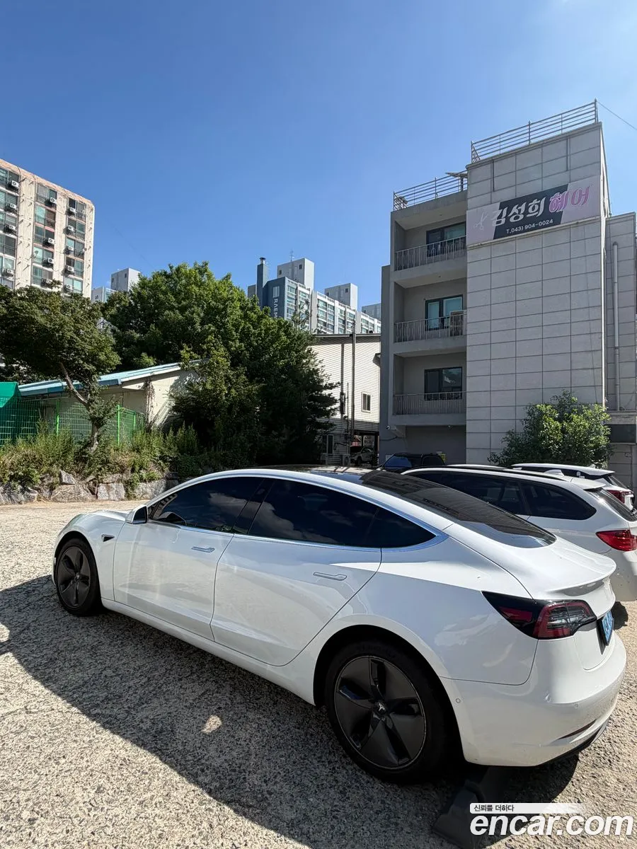 Tesla Model 3 2020 — 6