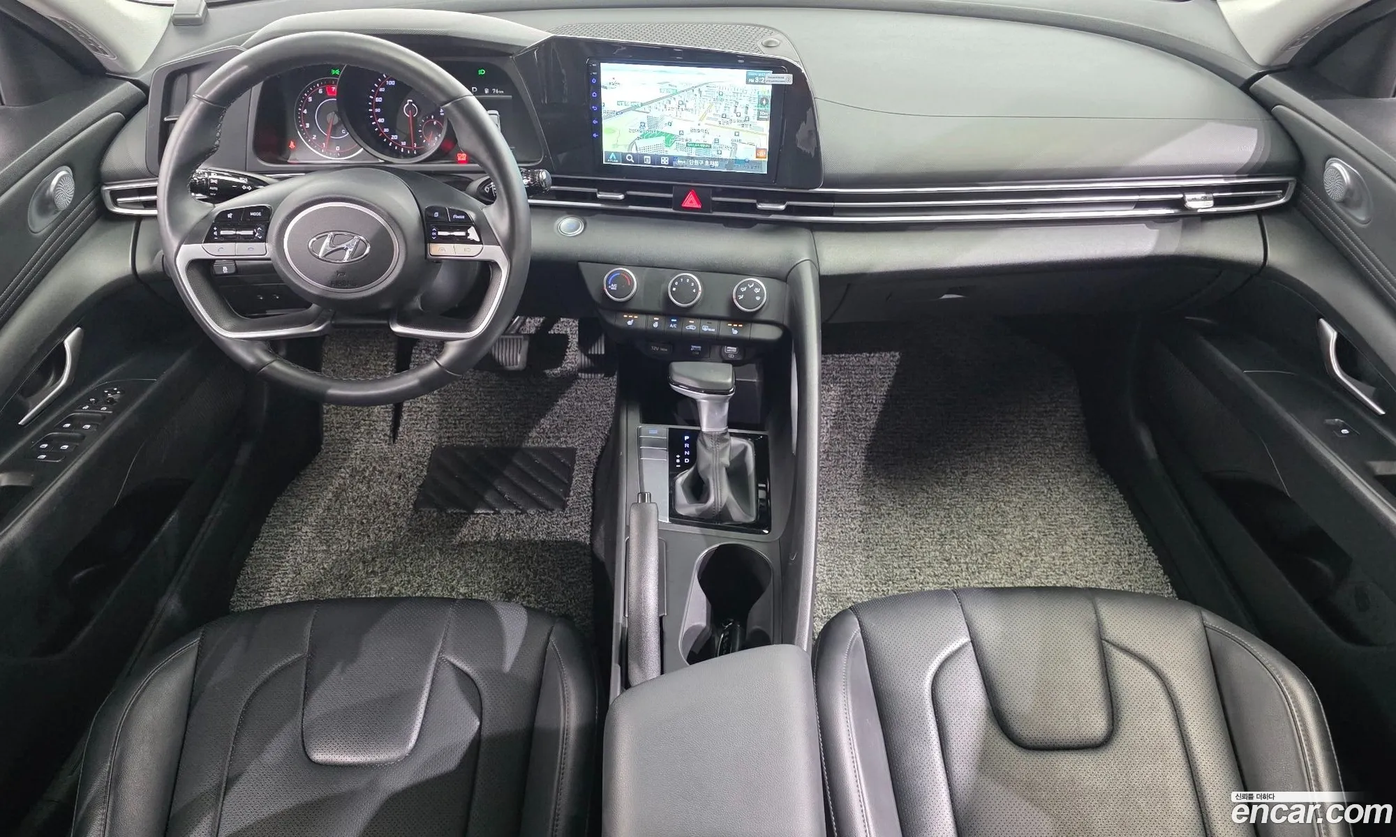 Hyundai Elantra 2021 — 3