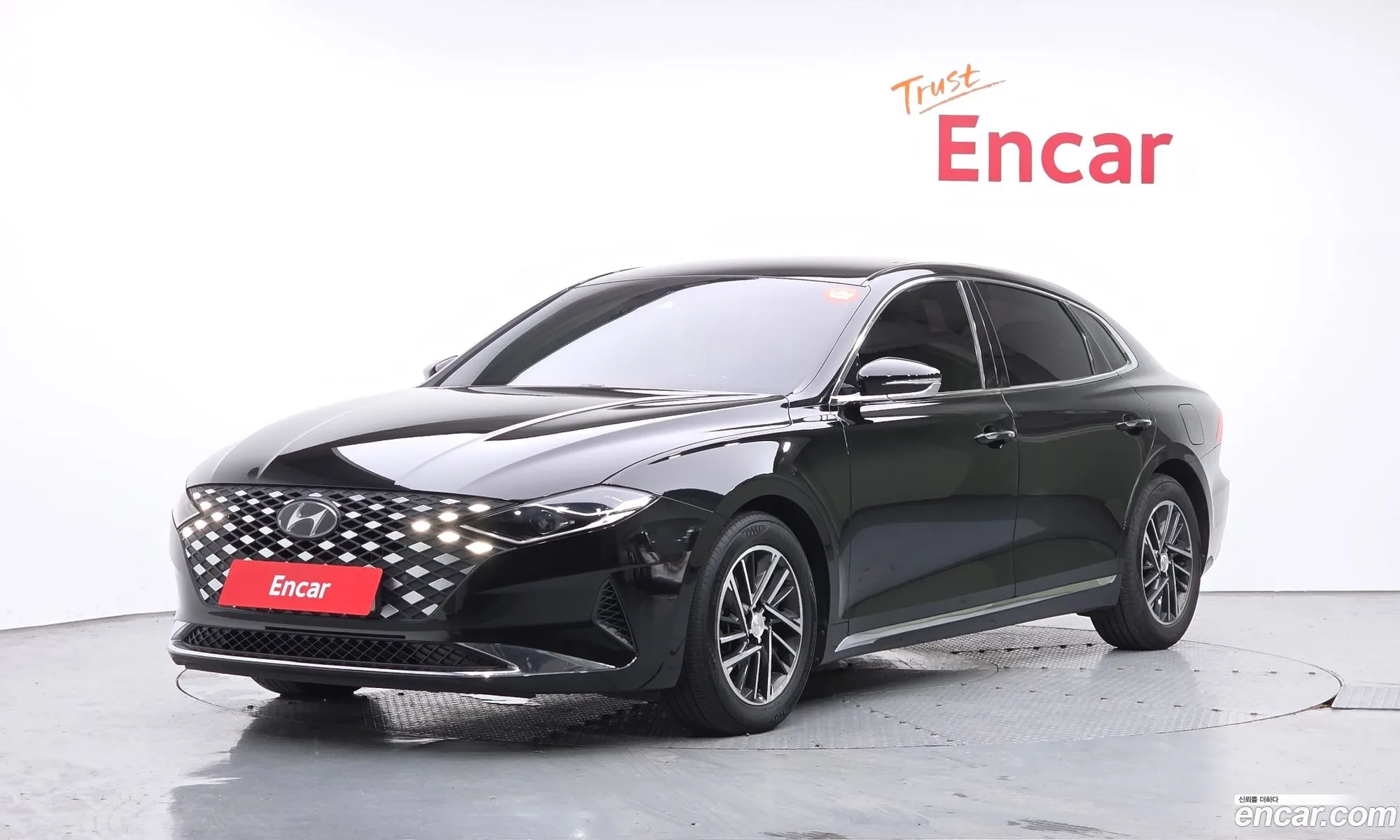 Hyundai Grandeur IG 2020 KMHF141DBMA409439 — 2