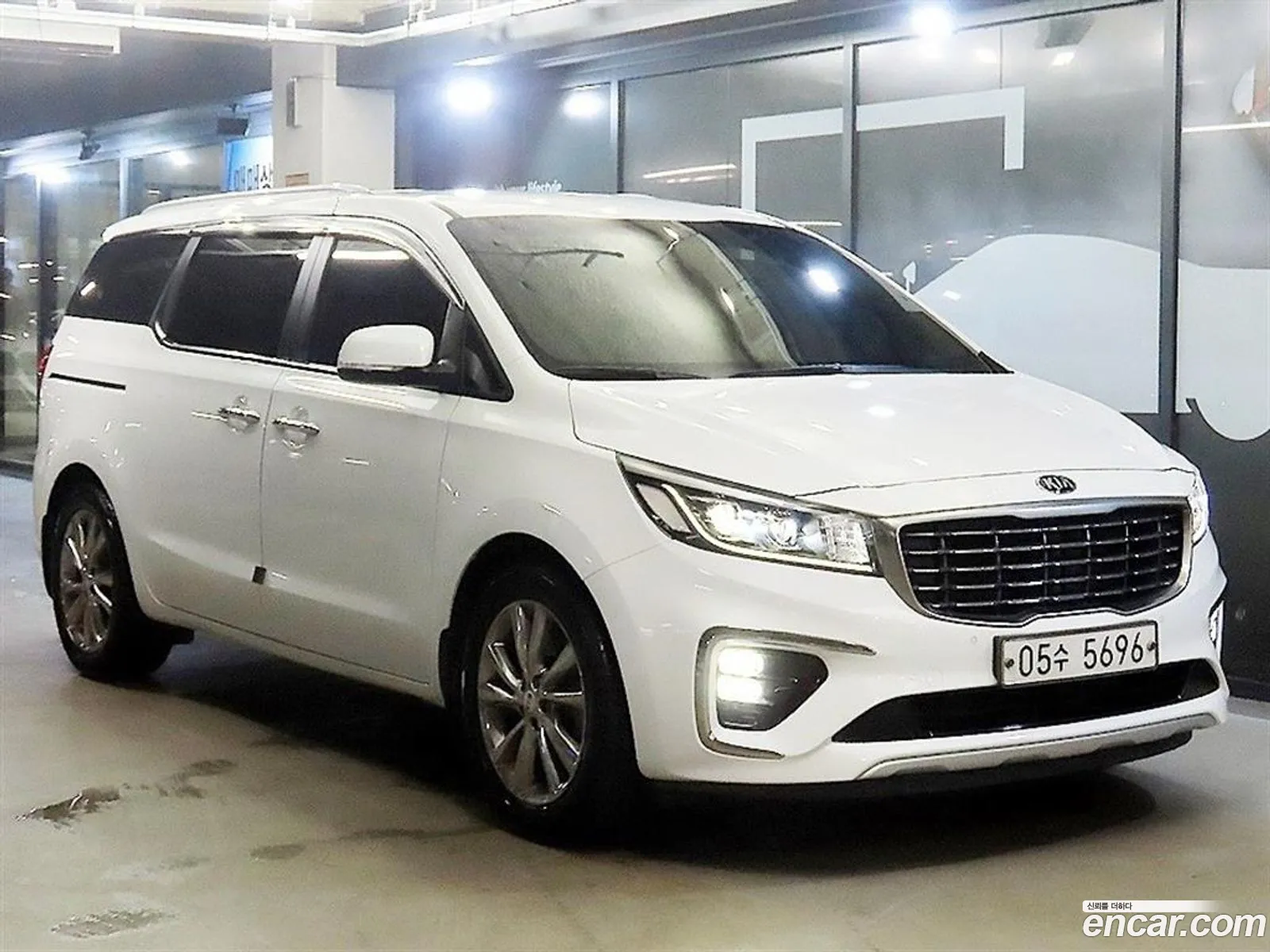 Kia Carnival 2018 — 3