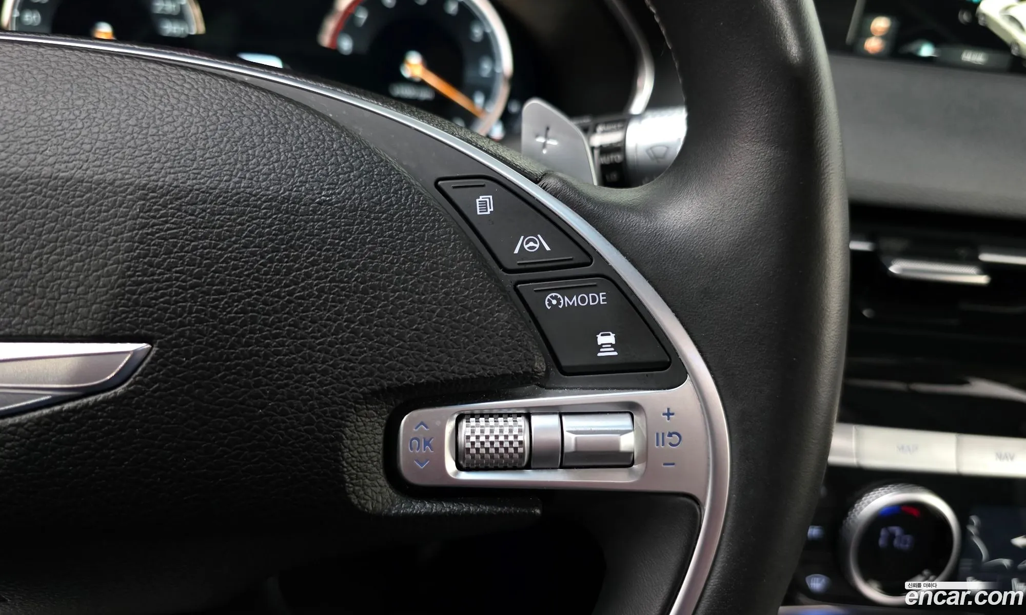Genesis G80 2021 KMTGB41CBMU091413 — 17