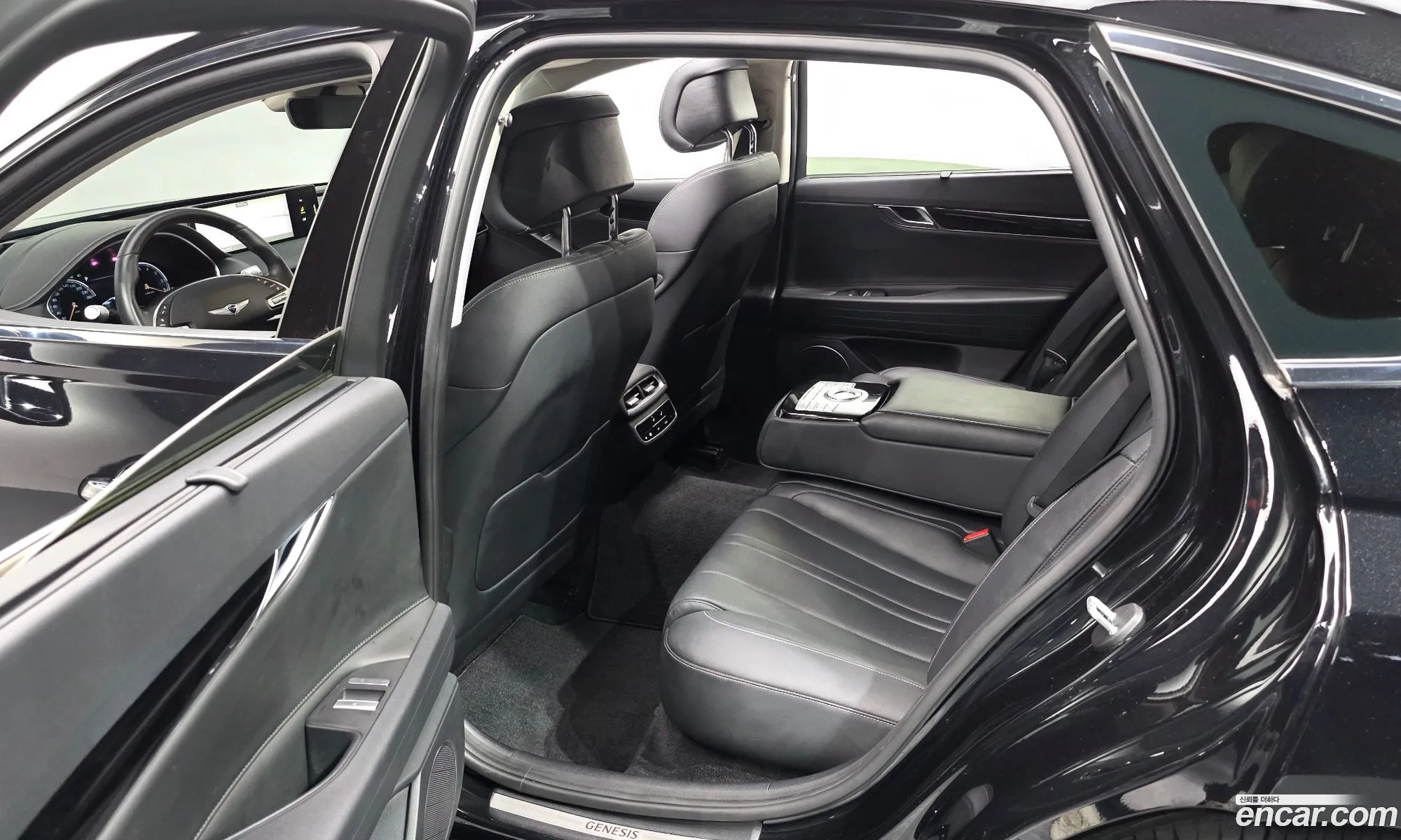 Genesis G80 2021 KMTGB41CBMU091413 — 33