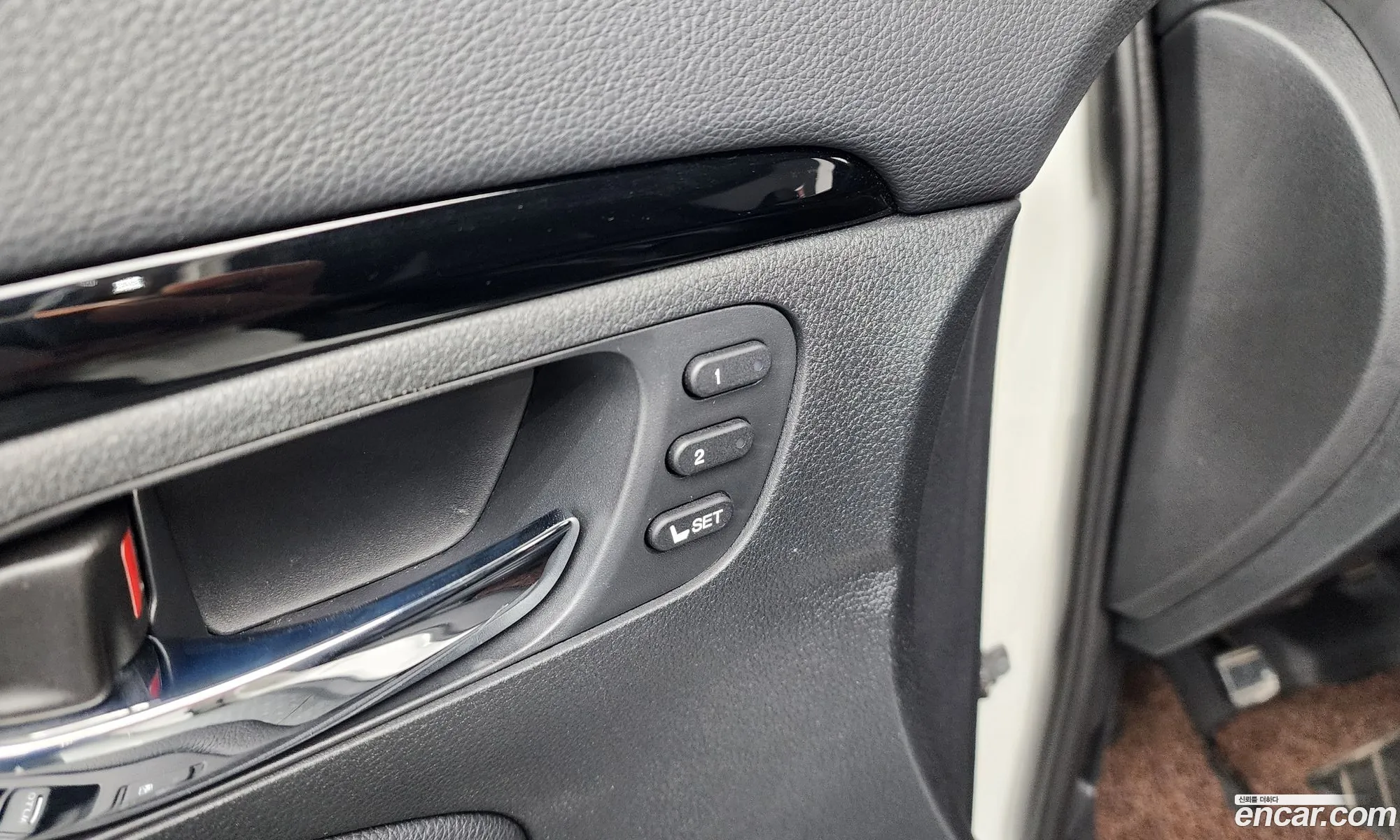 Honda Pilot 2017 5FNYF6850HB201088 — 19