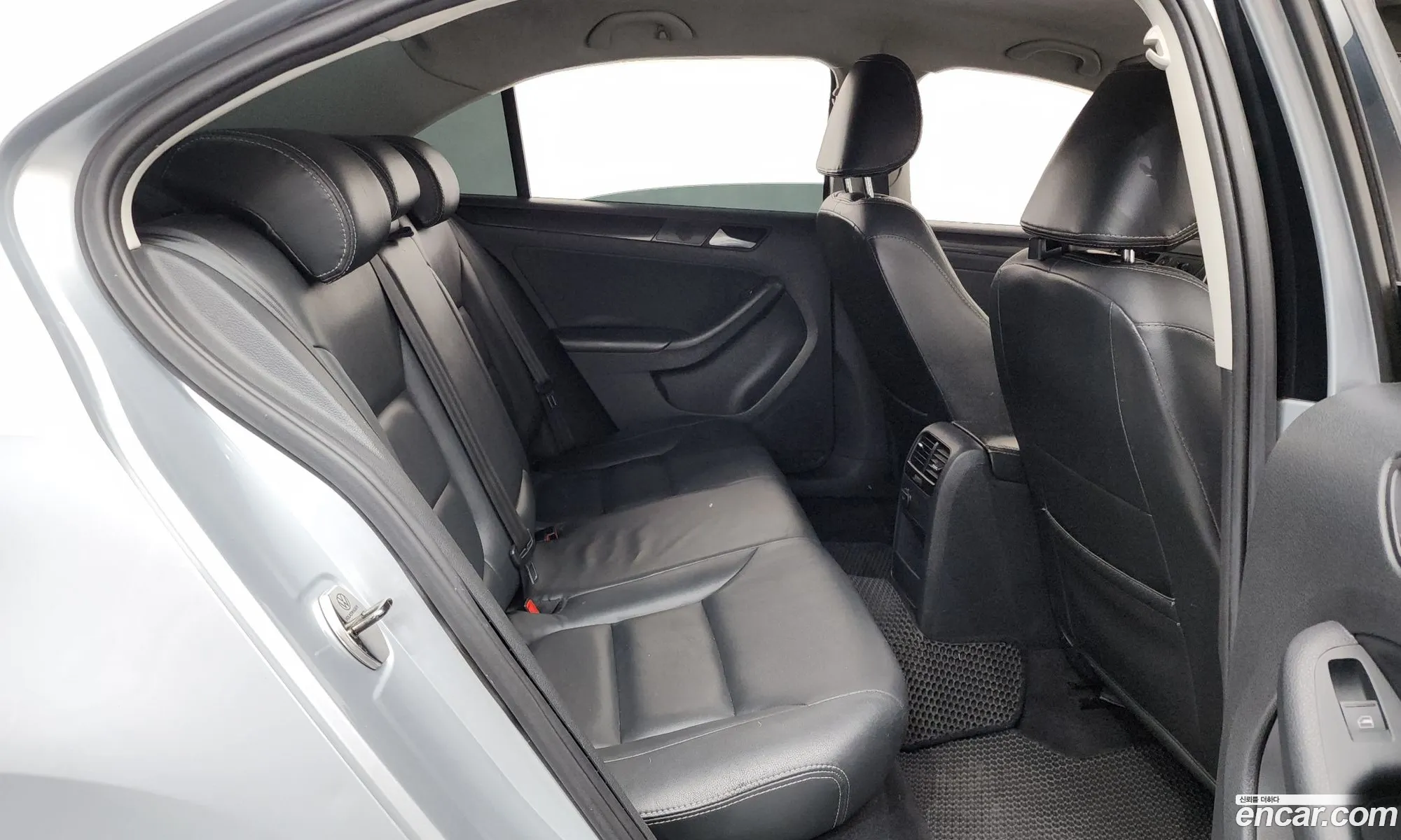 Volkswagen Jetta 2012 WVWZZZ16ZCM097932 — 9