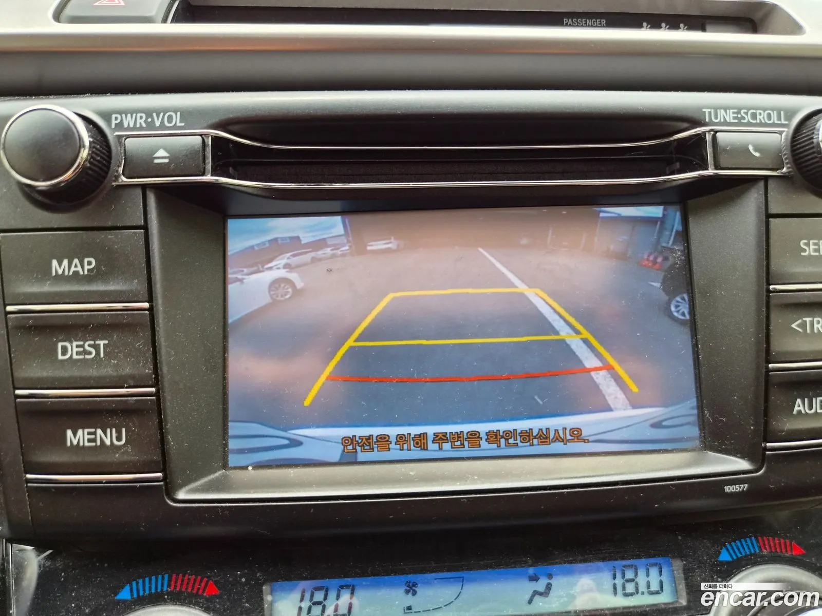 Toyota RAV4 2018 — 10